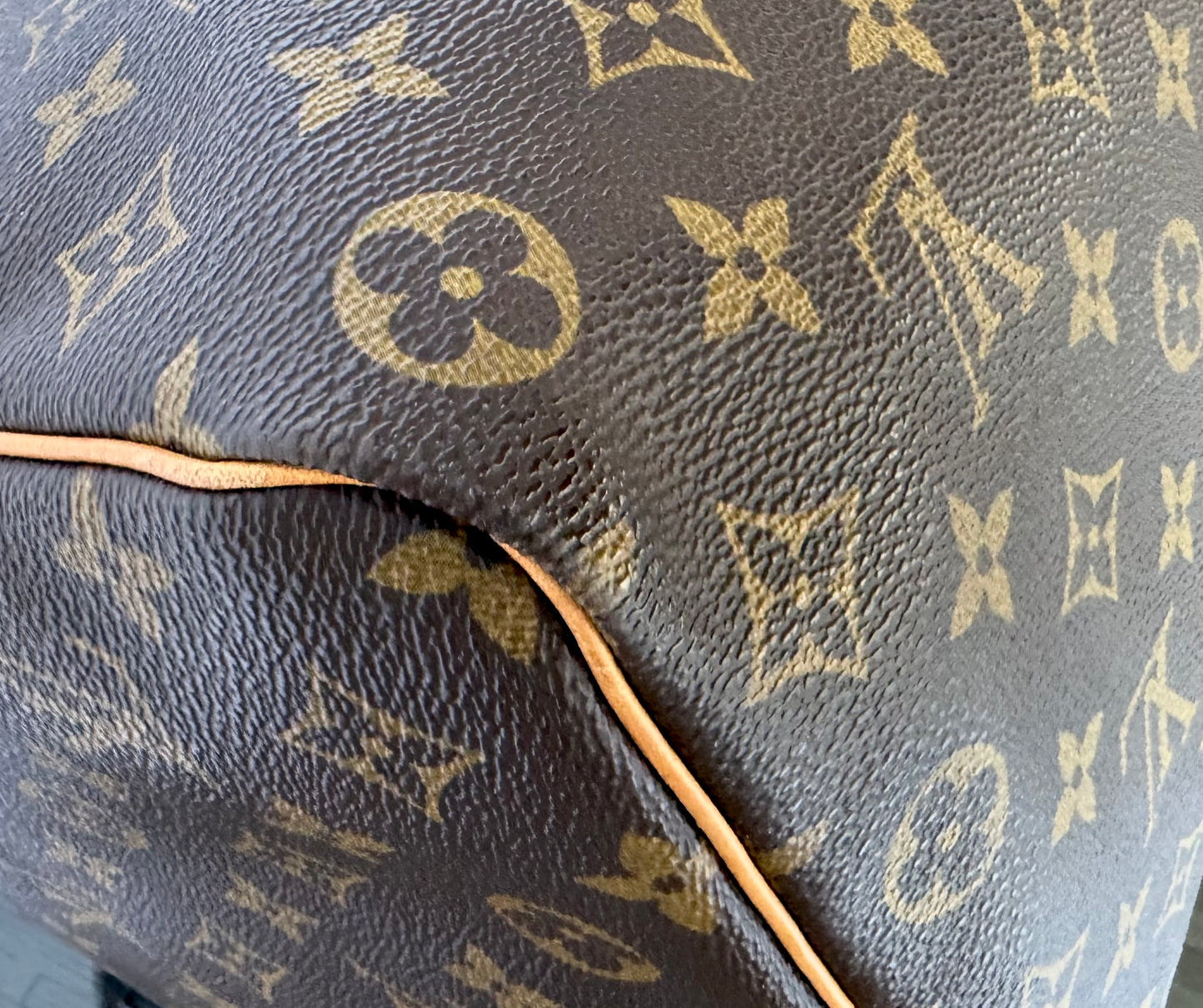 Louis Vuitton Keepall 50 Boston Duffle Travel Carry-On Bag Brown Monogram Canvas
