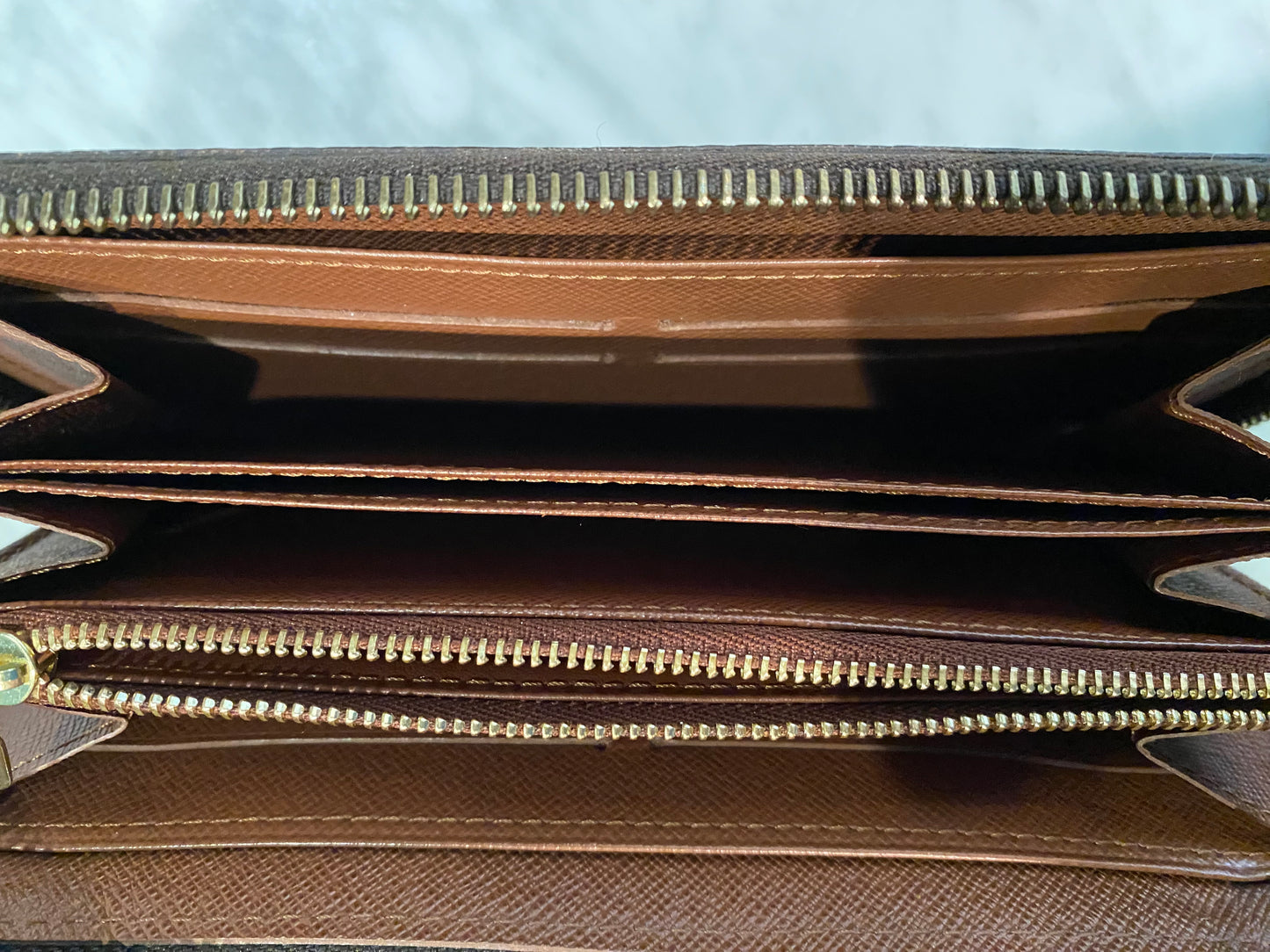 Louis Vuitton Monogram Zippy Wallet Round Purse