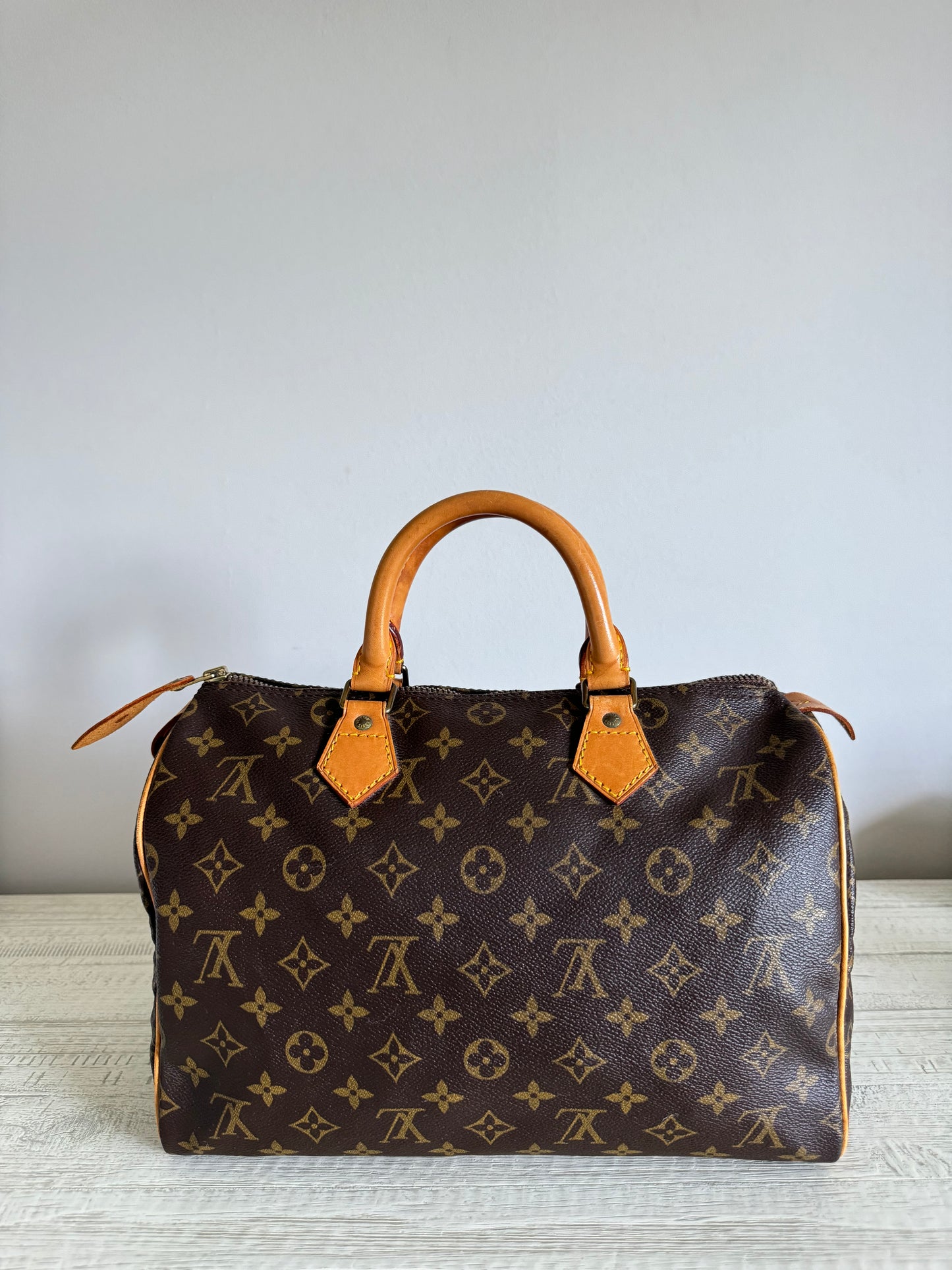 Louis Vuitton Vintage Speedy 30