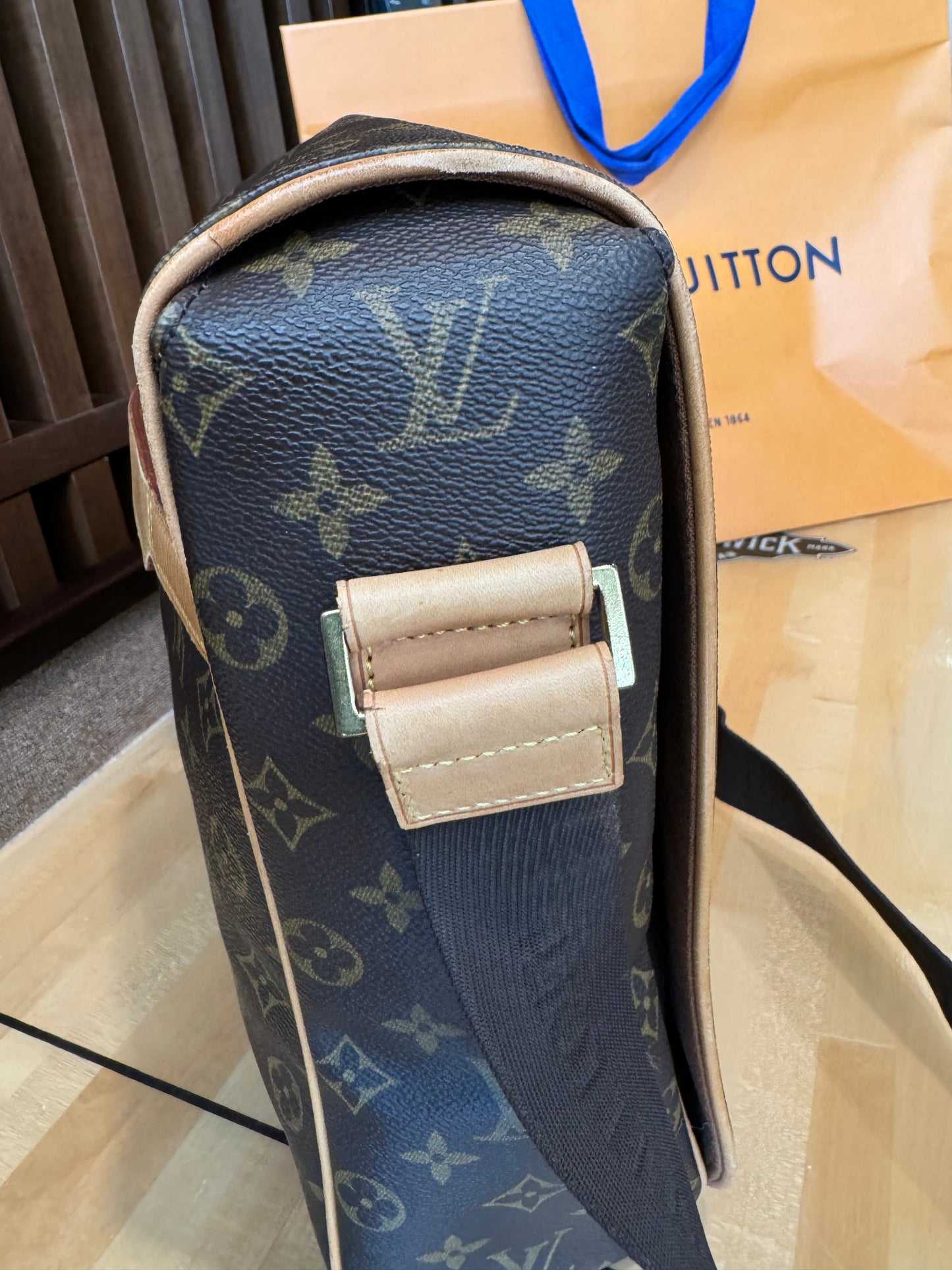 Louis Vuitton Abbesses Messenger Crossbody Laptop Bag Brown Monogram