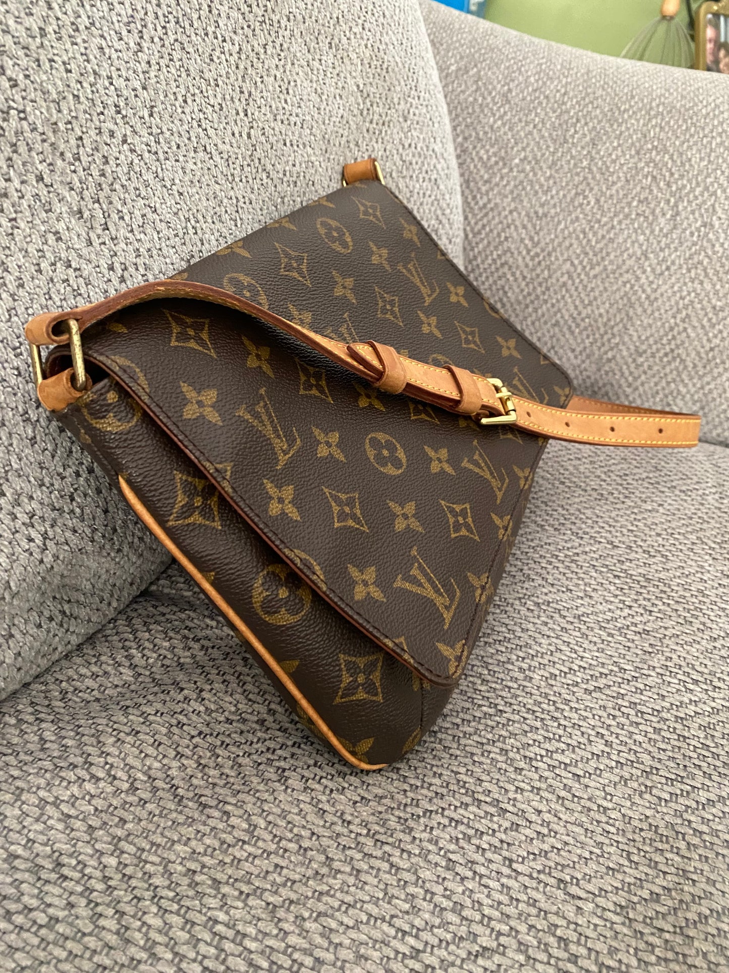 Louis Vuitton Musette Tango Short Shoulder Bag Adjustable Strap Brown Monogram