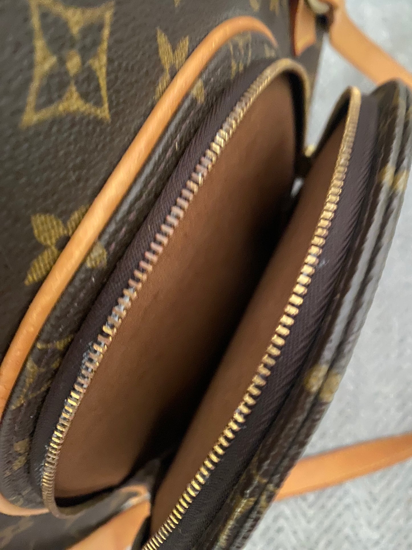 Louis Vuitton Ellipse GM Shoulder Bag Brown Canvas