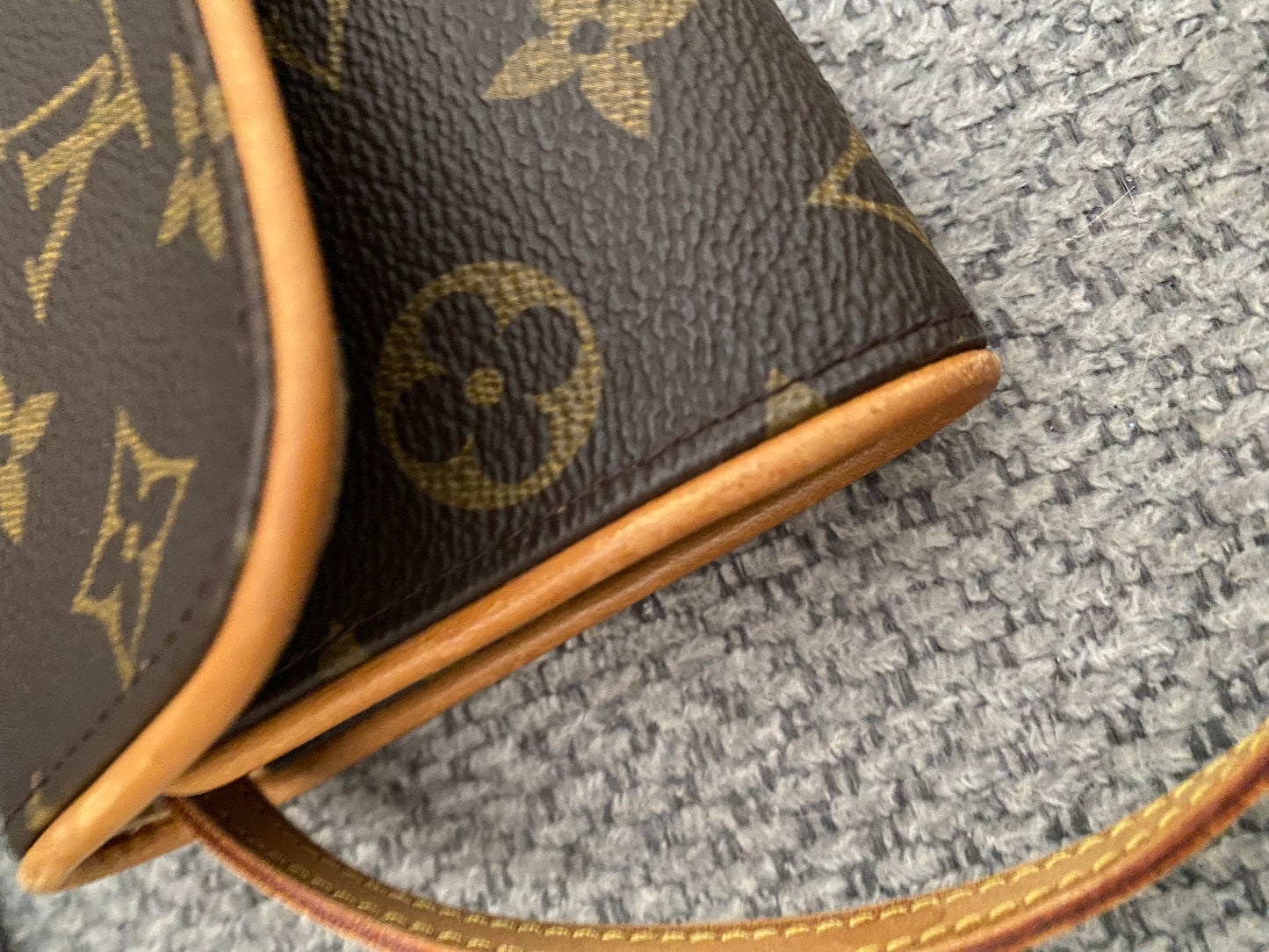 LOUIS VUITTON Pochette Twin PM Monogram Crossbody Shoulder Bag