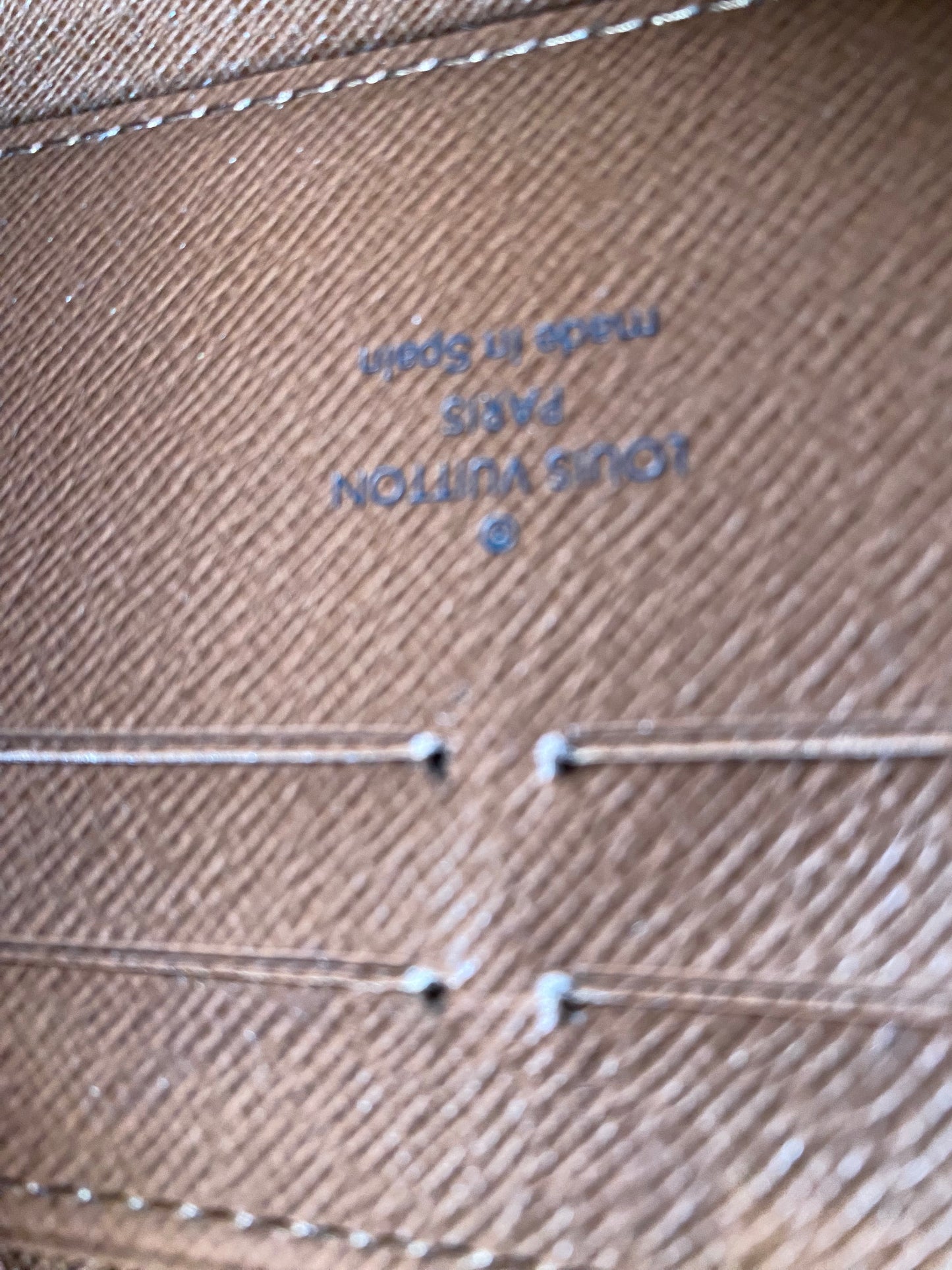 Louis Vuitton Monogram Zippy Wallet Round Purse