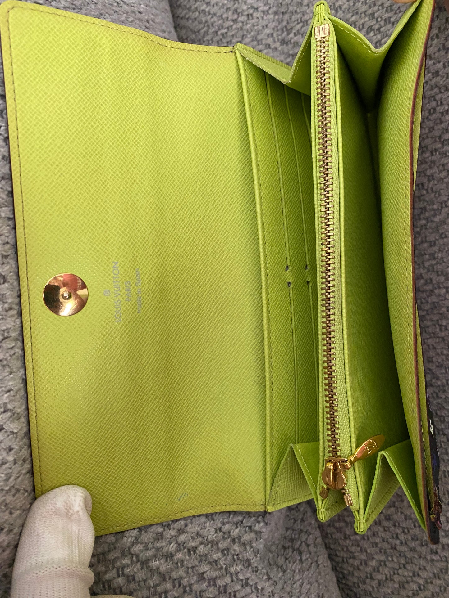 LOUIS VUITTON Monogram Multicolore Portefeuille Sarah Wallet Pistach