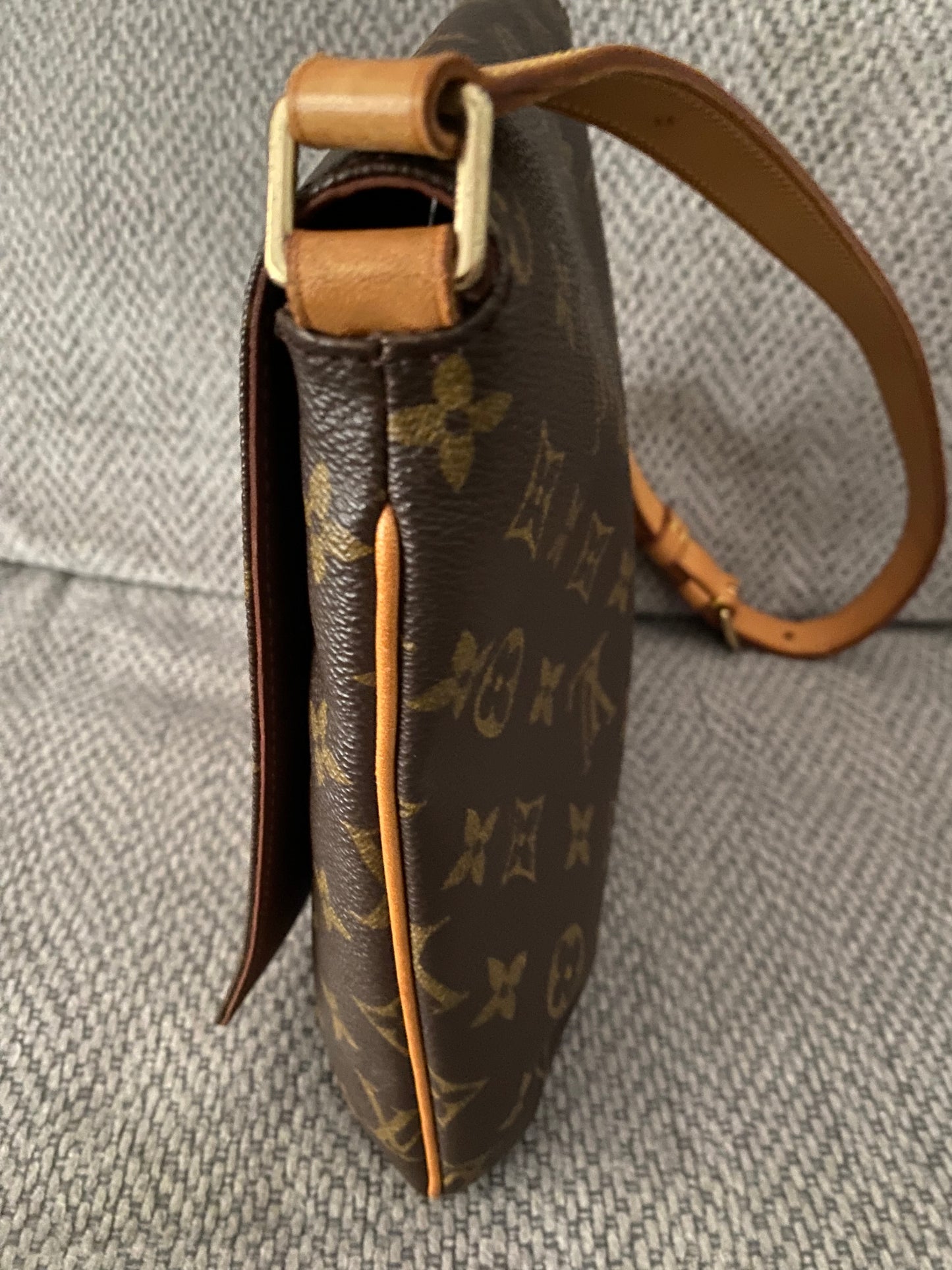 Louis Vuitton LV Shoulder Bag Musette Salsa short shoulder Monogram