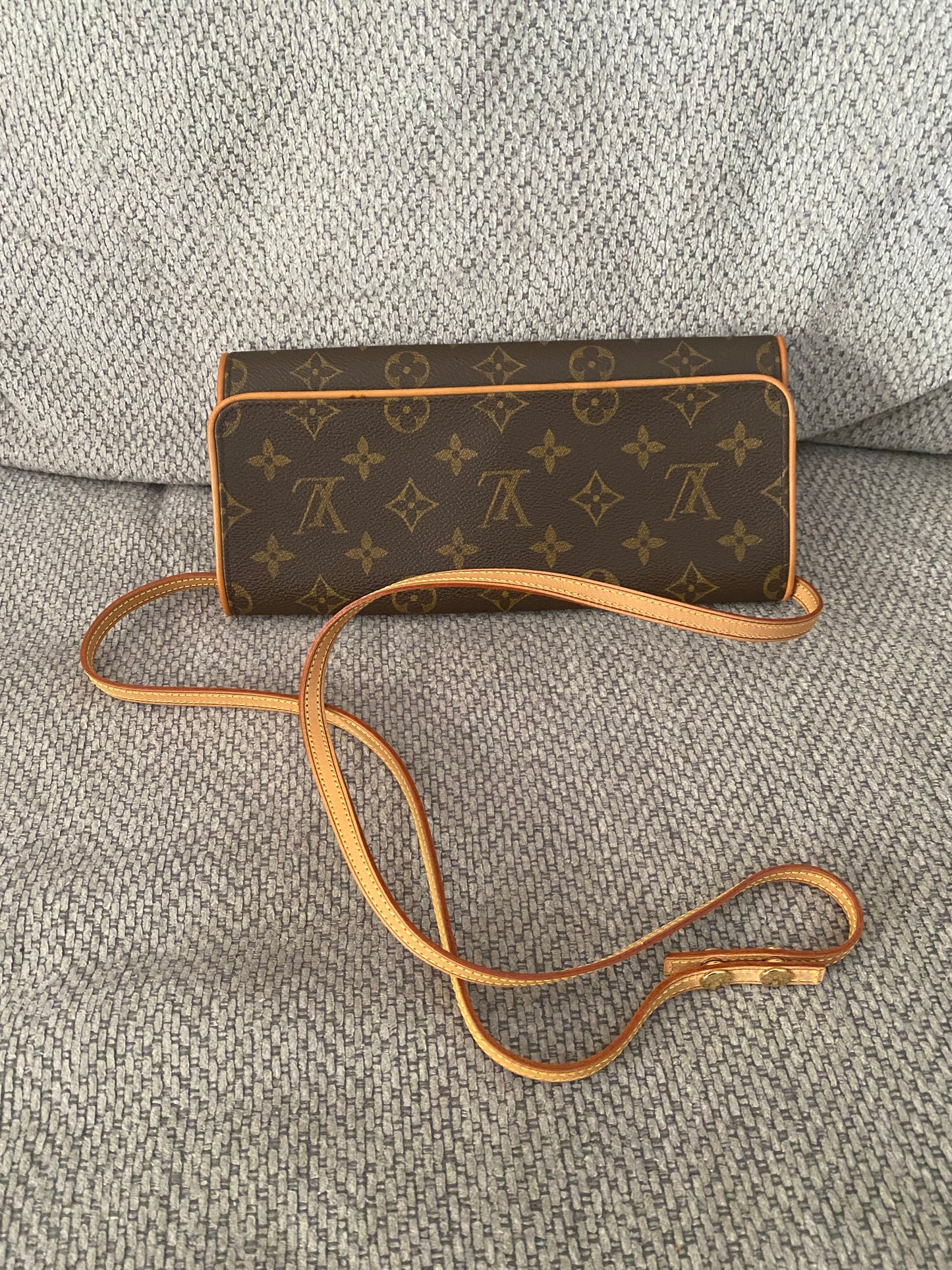 LOUIS VUITTON Pochette Twin GM 2Way Shoulder Crossbody Bag Brown Monogram Canvas