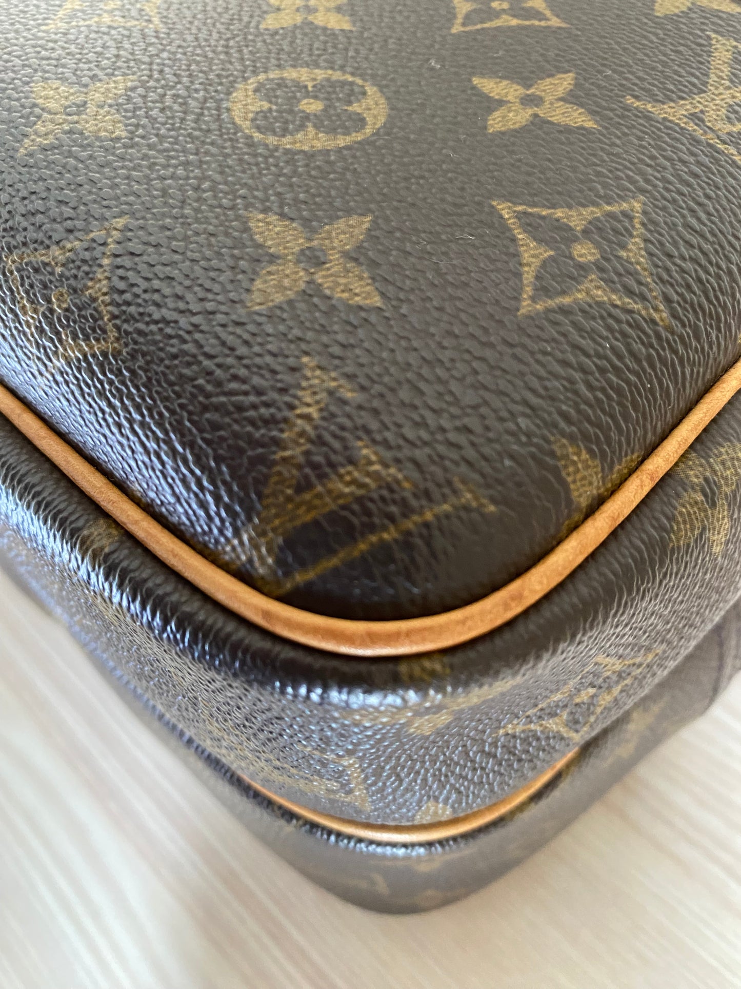 Louis Vuitton LV Reporter PM Crossbody Messenger Bag Brown Monogram