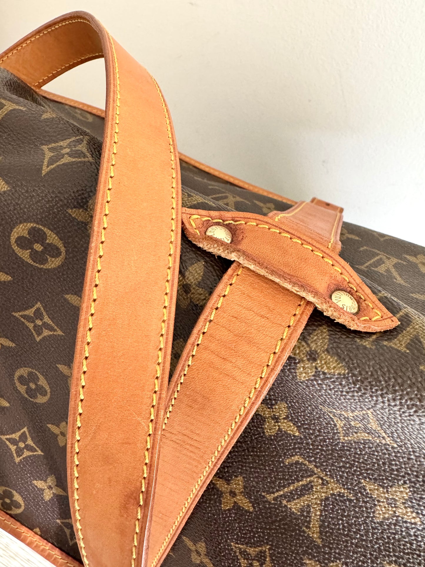 Louis Vuitton Saumur 35 Crossbody Saddle Bag