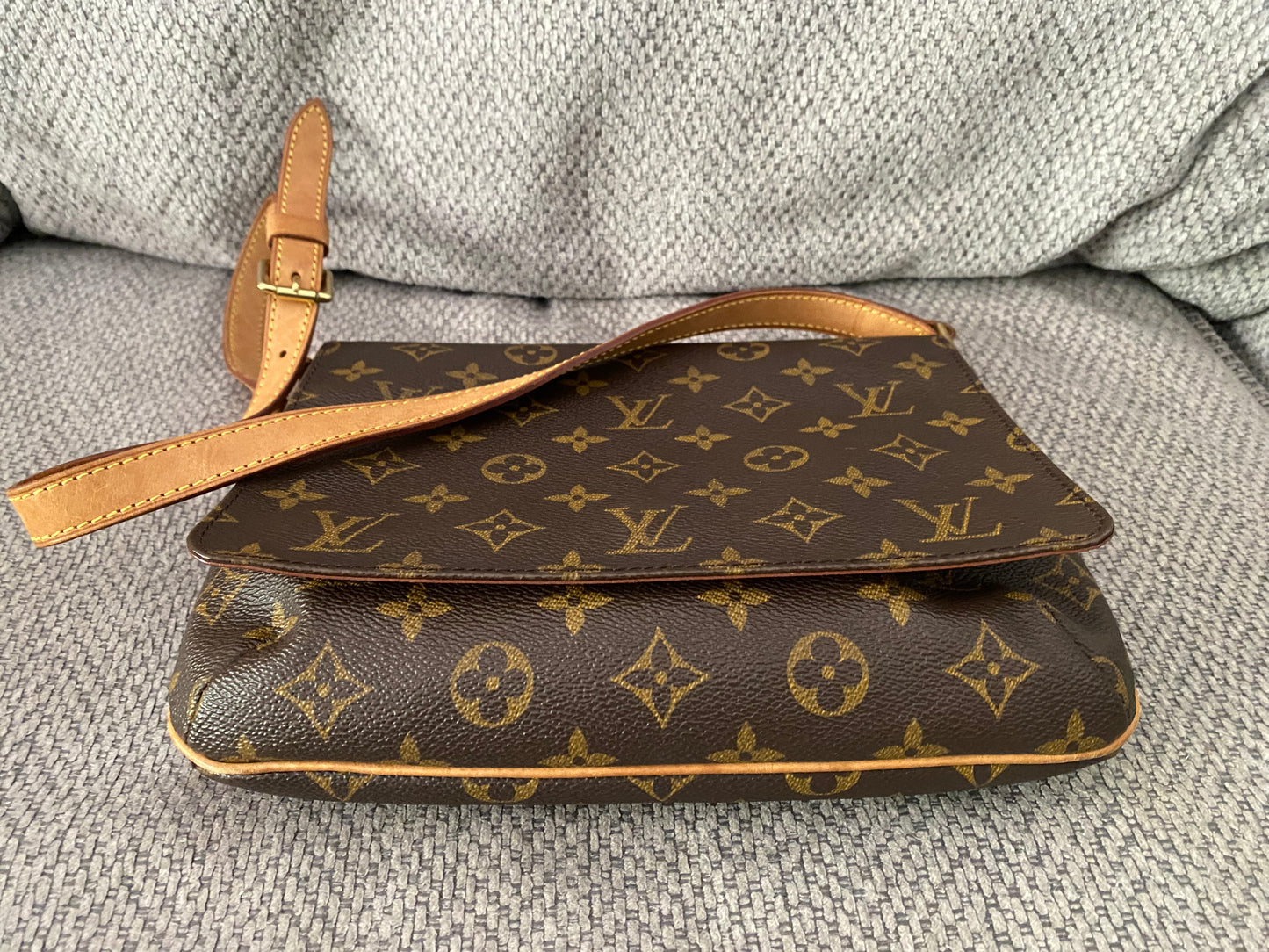 Louis Vuitton Musette Tango Short Shoulder Bag Adjustable Strap Brown Monogram