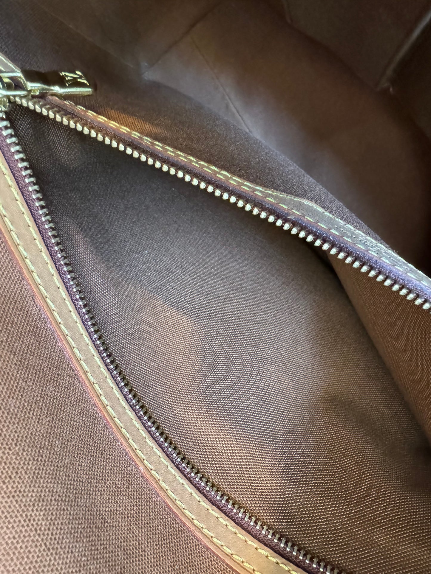 Louis Vuitton Abbesses Messenger Crossbody Laptop Bag Brown Monogram