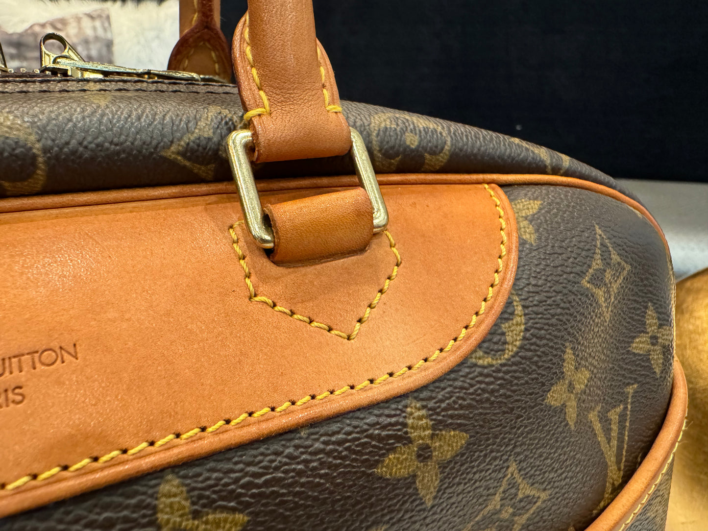 Louis Vuitton LV Hand Bag Deauville Brown Monogram