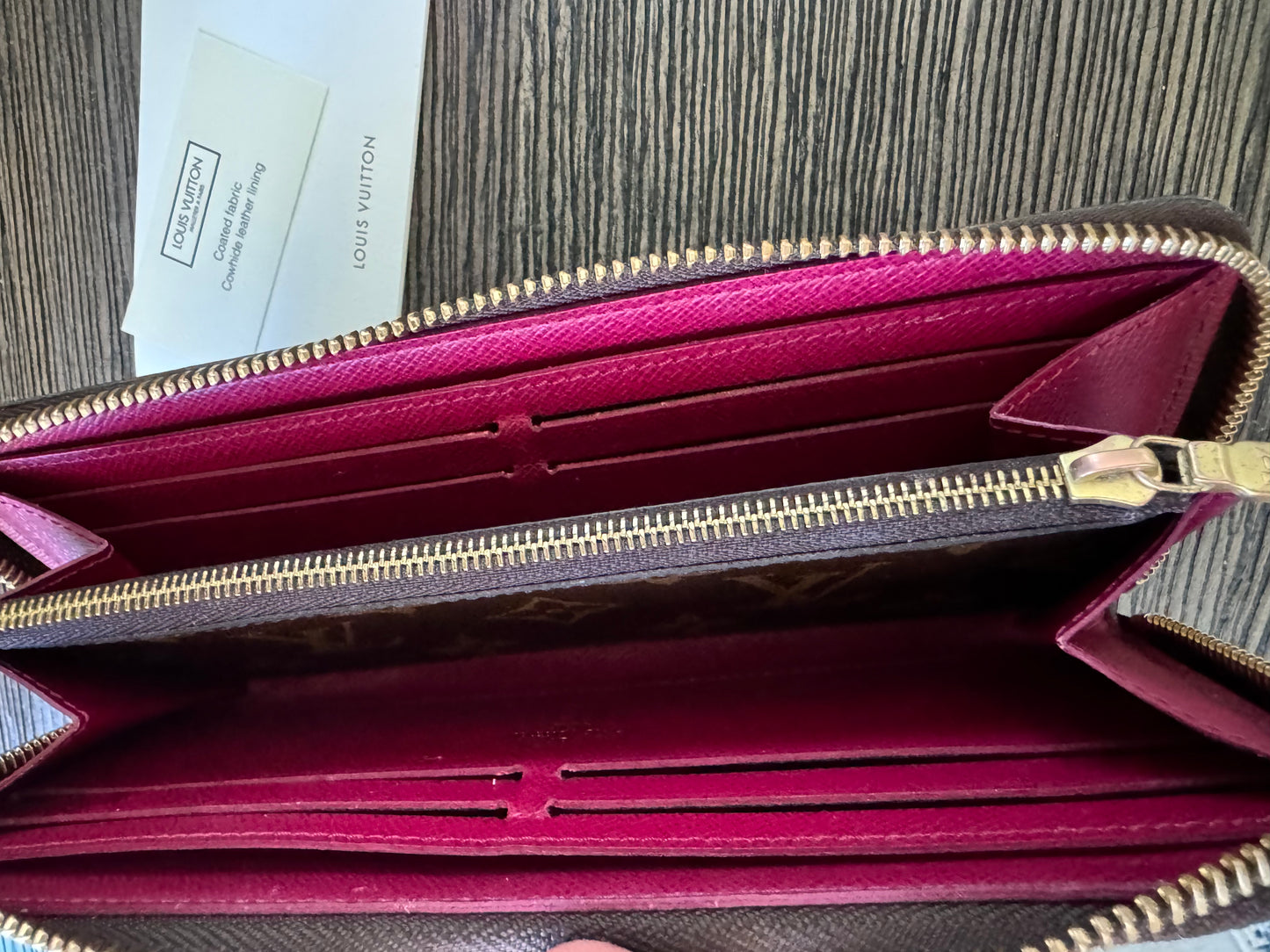 Louis Vuitton Clémence Monogram Women's Wallet - Fuchsia M60742