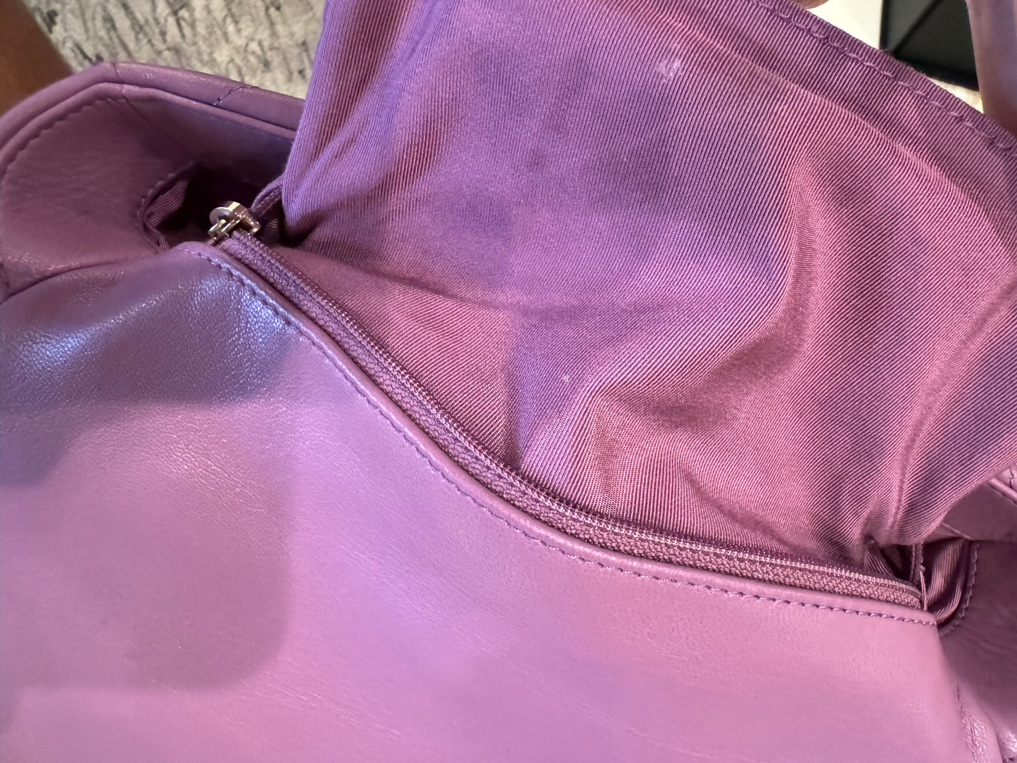 Chanel 19 20B Lavender Mauve Medium Flap Bag 26cm Quilted Lambskin Ruthenium