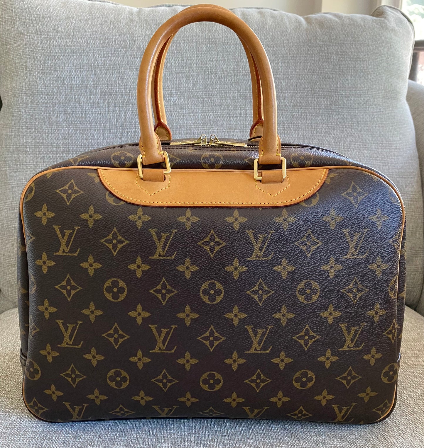 Louis Vuitton Deauville Brown Monogram Travel Everyday Handbag