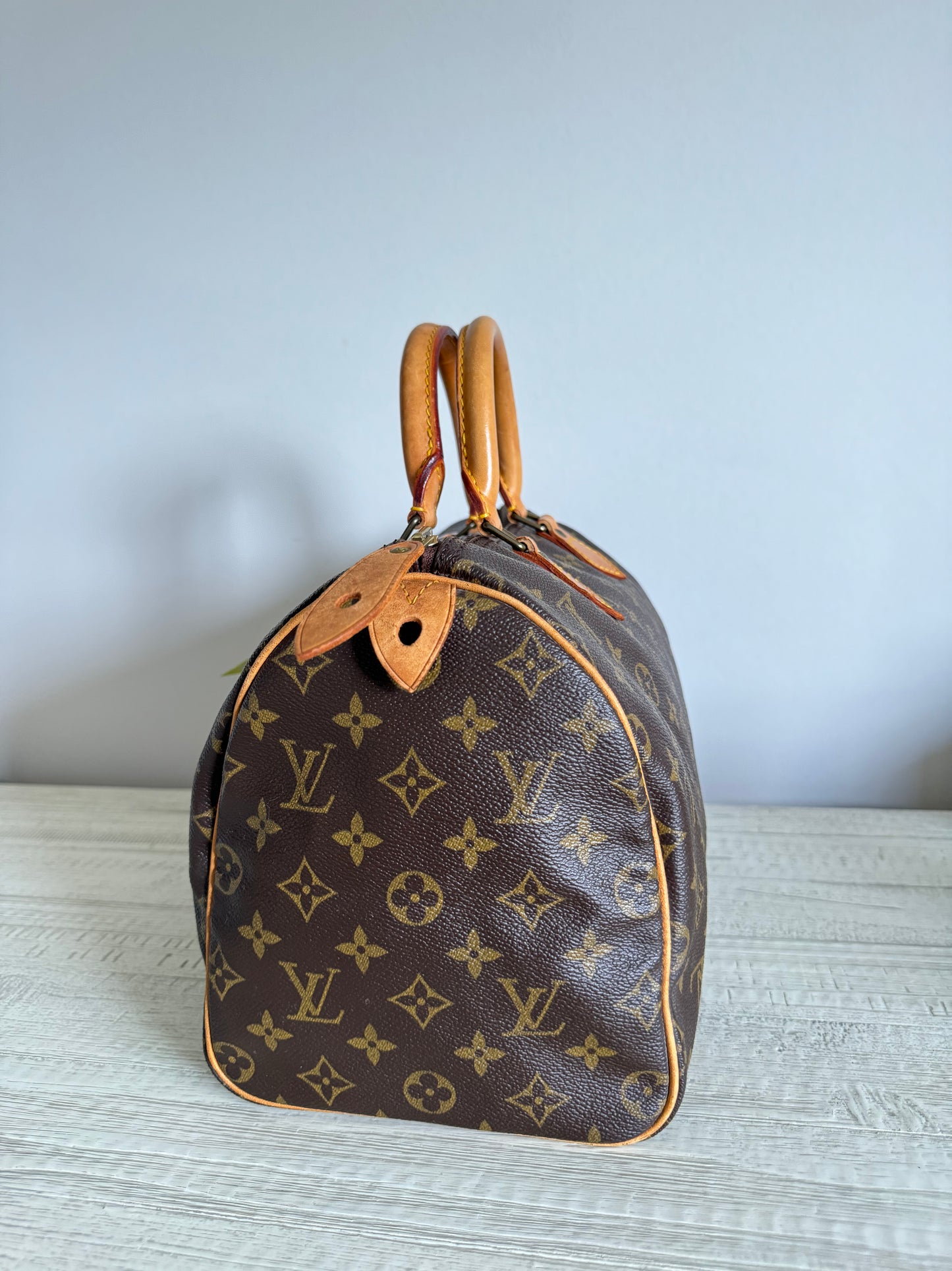 Louis Vuitton Vintage Speedy 30