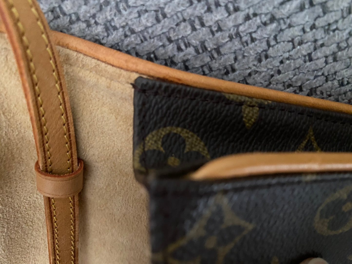 LOUIS VUITTON Pochette Twin PM Monogram Crossbody Shoulder Bag