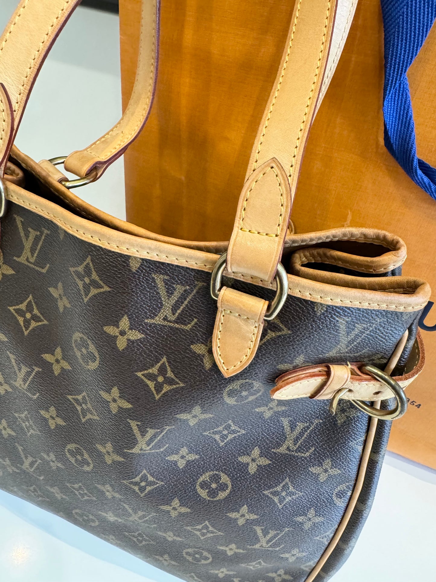 LOUIS VUITTON MONOGRAM BATIGNOLLES VERTICAL HAND TOTE BAG
