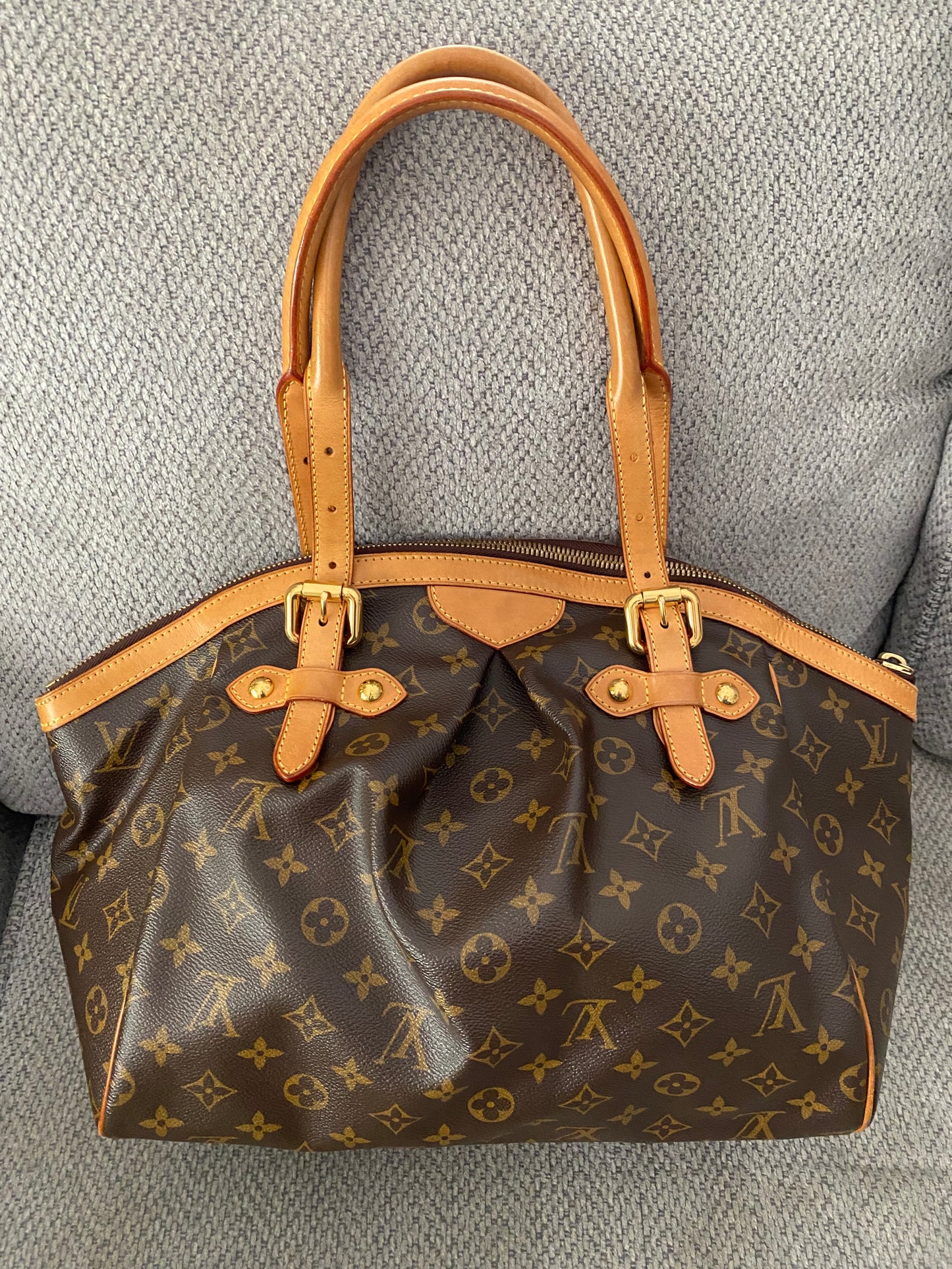 Louis Vuitton Tivoli GM Monogram Canvas Top Handle Shoulder Bag