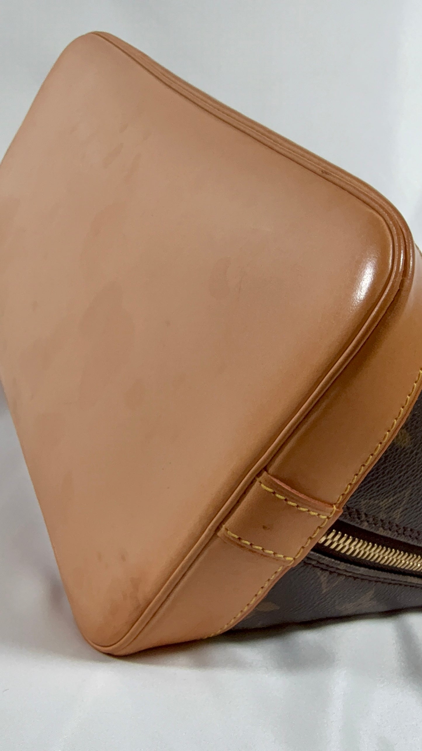 Louis Vuitton Alma Hand Bag PM Brown Monogram Canvas