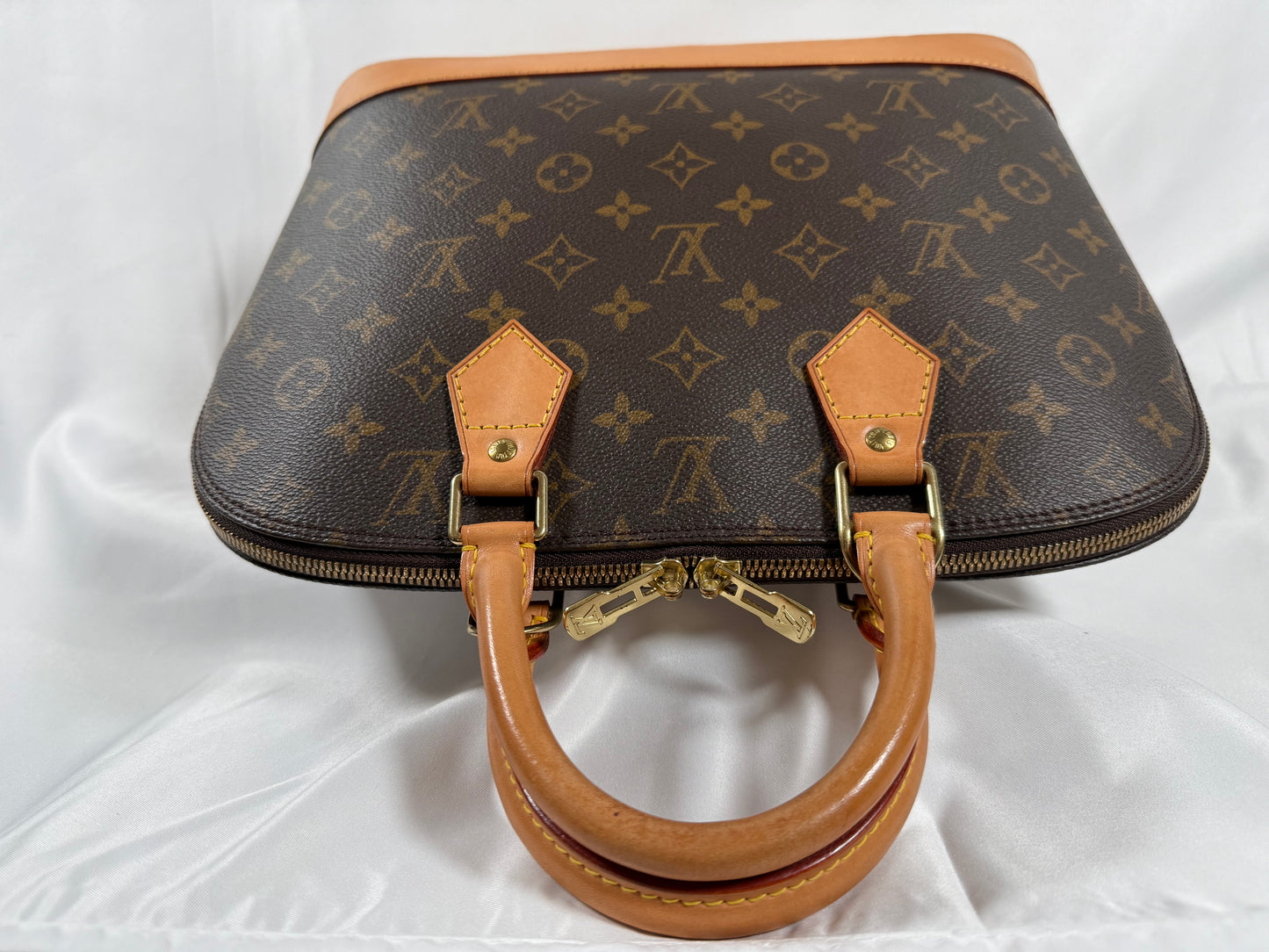 Louis Vuitton Alma Hand Bag PM Brown Monogram Canvas