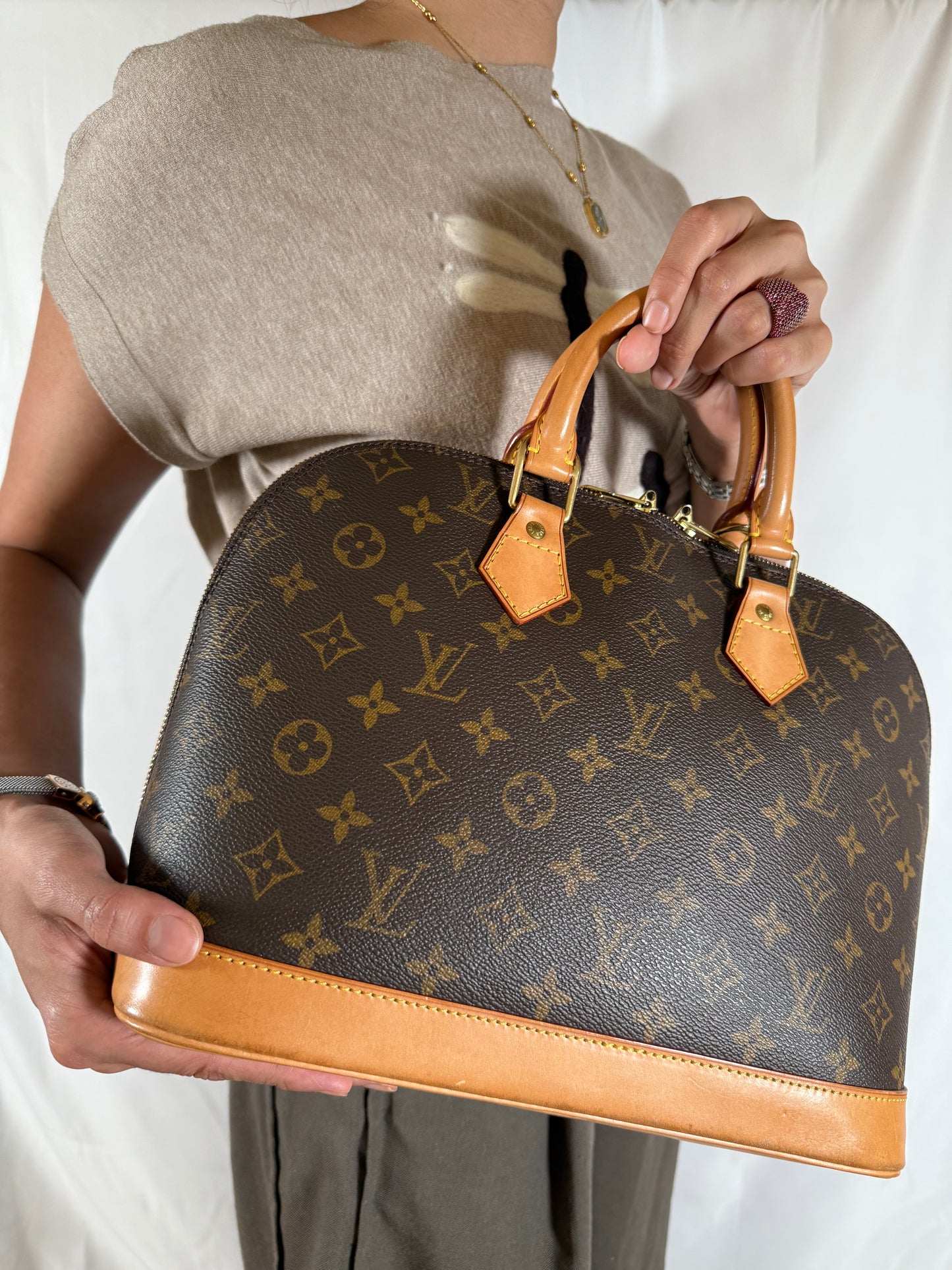 Louis Vuitton Alma Hand Bag PM Brown Monogram Canvas