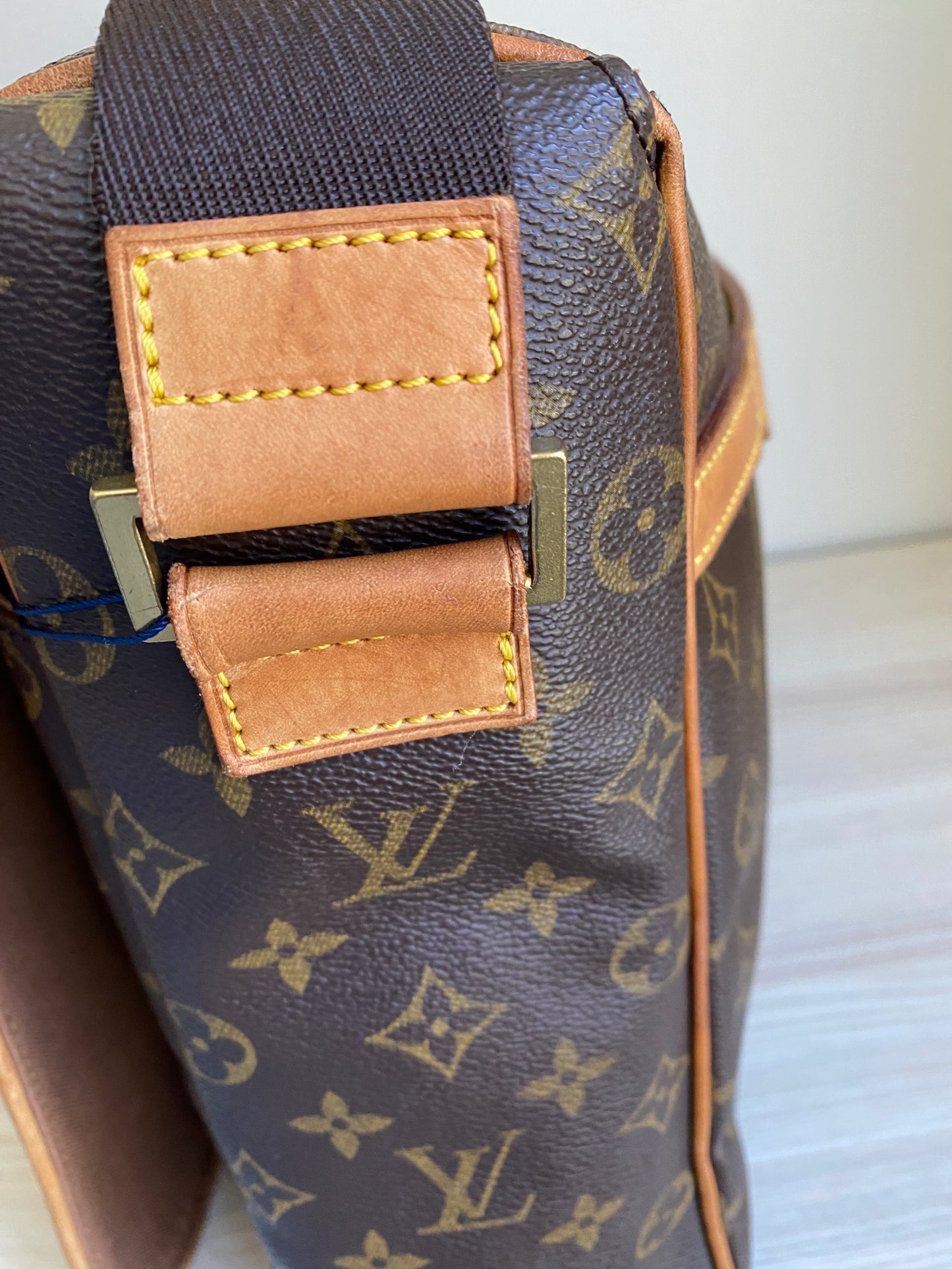 Louis Vuitton Abbesses Messenger Laptop Bag Brown Monogram Canvas
