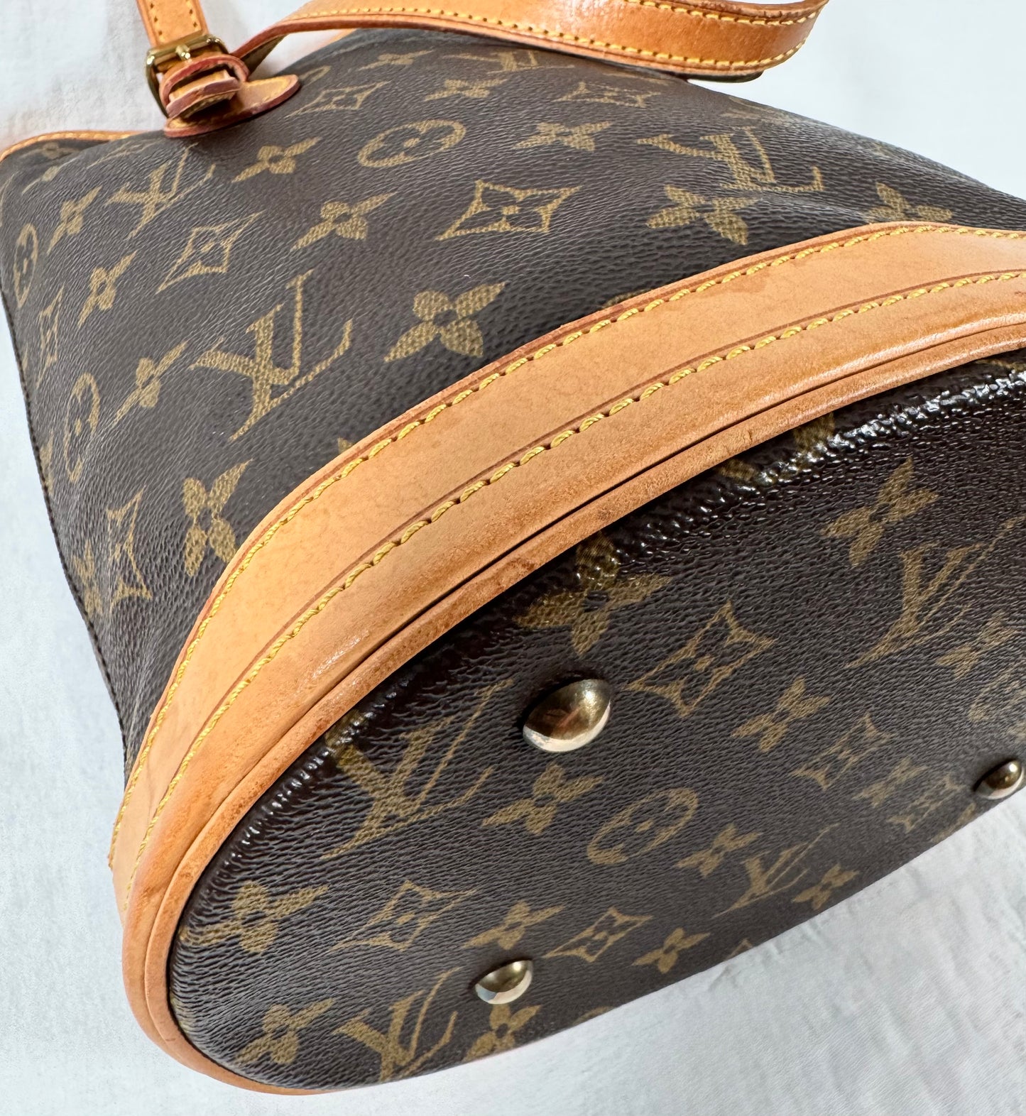 Louis Vuitton LV Monogram Canvas Bucket PM Handbag Tote Bag Purse - VERY GOOD
