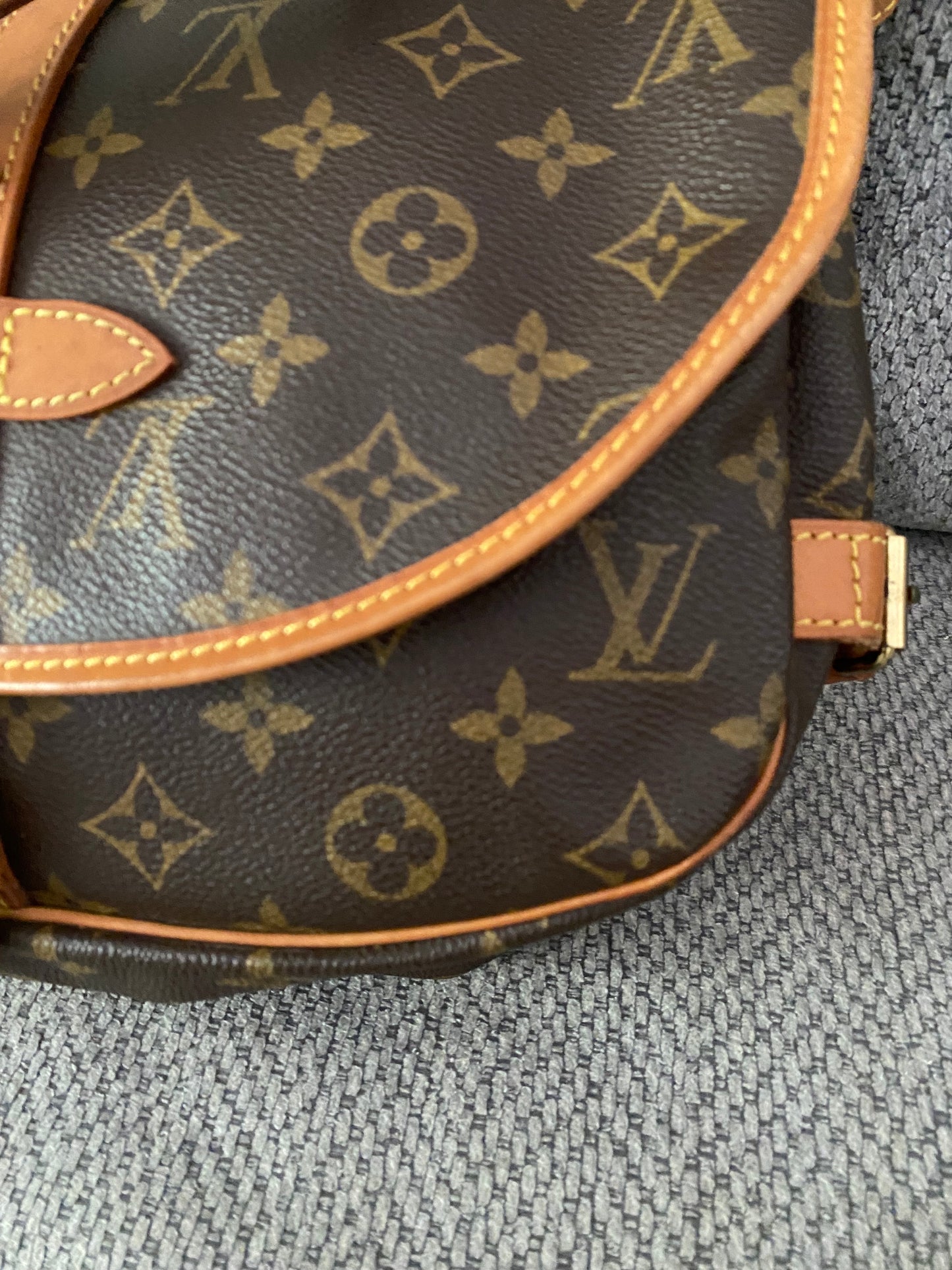 Louis Vuitton Saumur Shoulder Bag 30 Brown Monogram Canvas