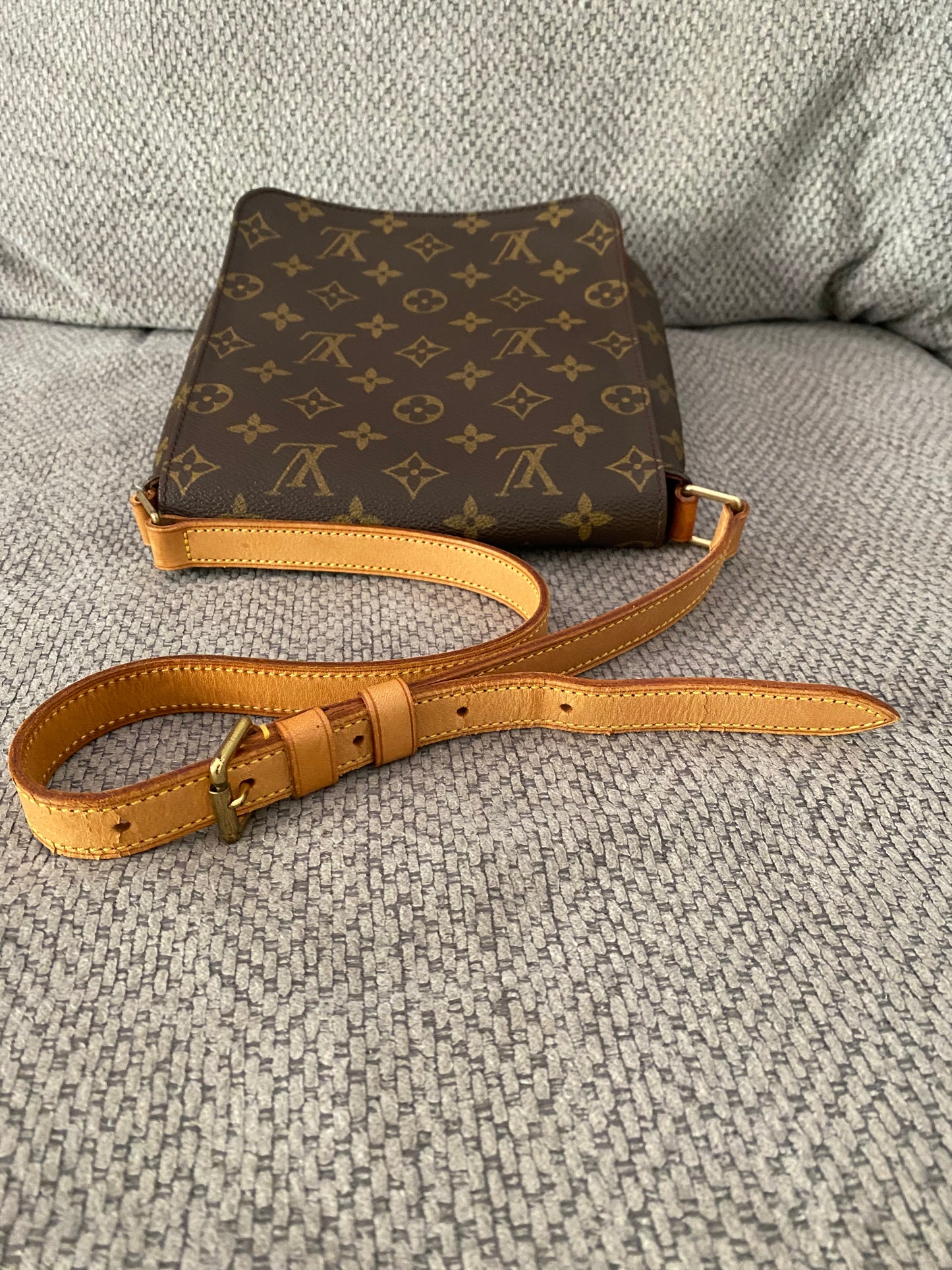 Louis Vuitton LV Shoulder Bag Musette Salsa short shoulder Monogram
