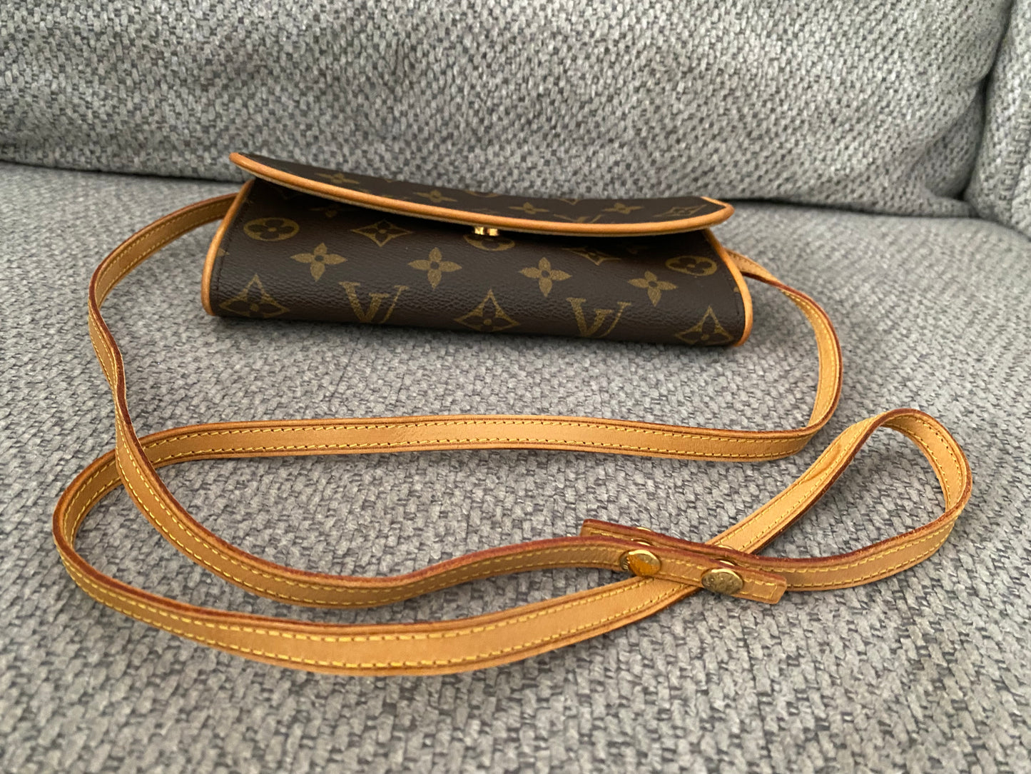 LOUIS VUITTON Pochette Twin PM Monogram Crossbody Shoulder Bag