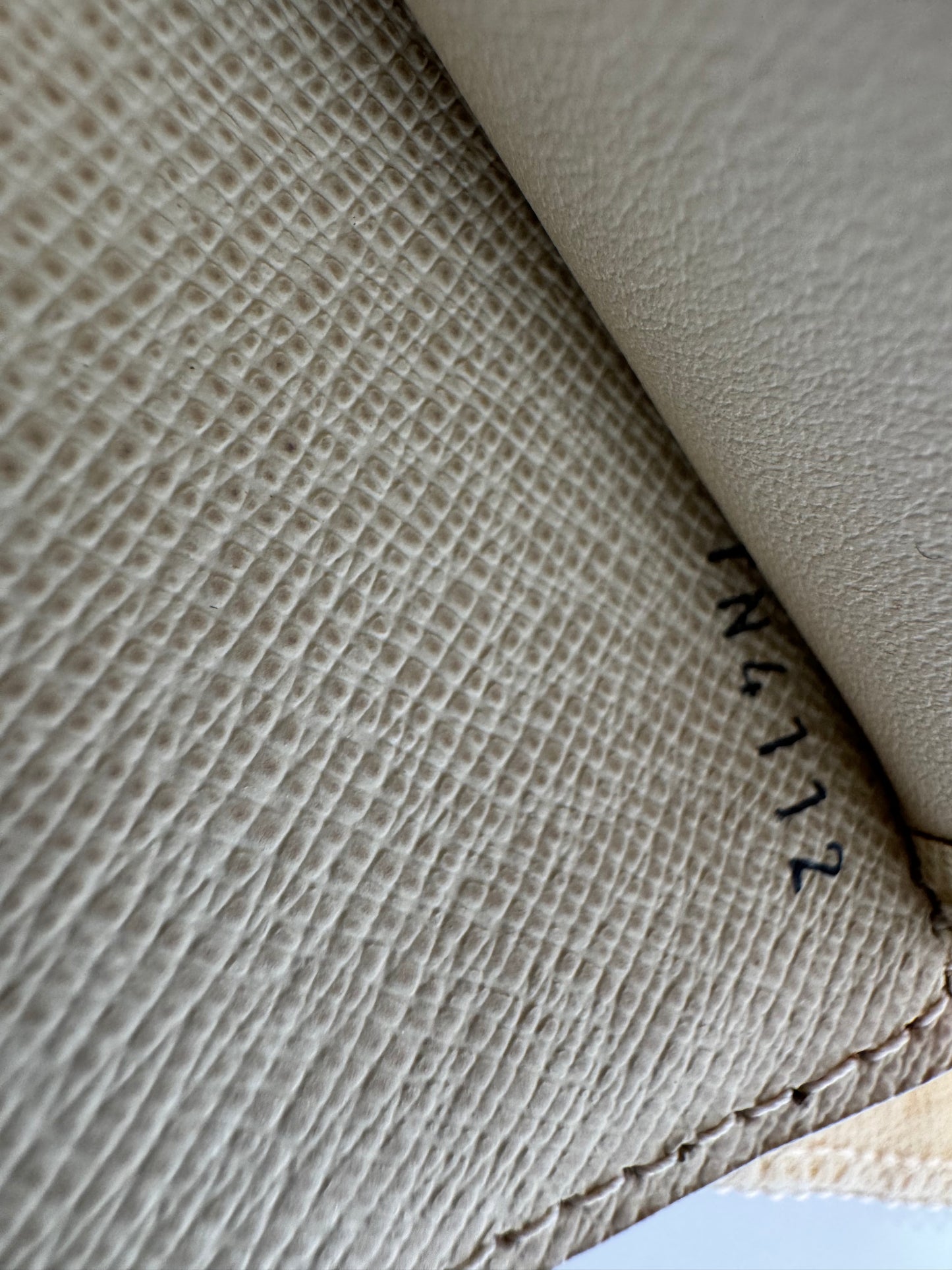 Louis Vuitton Damier Azur Portefeuille Joy Trifold Wallet