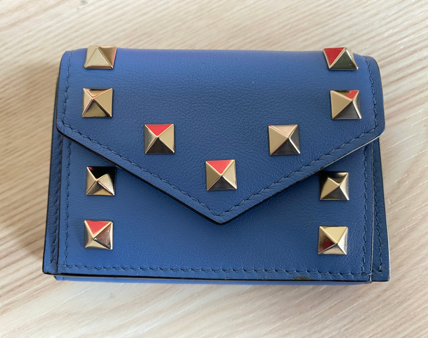 VALENTINO Garavani Rock Studs Leather Compact Trifold Wallet