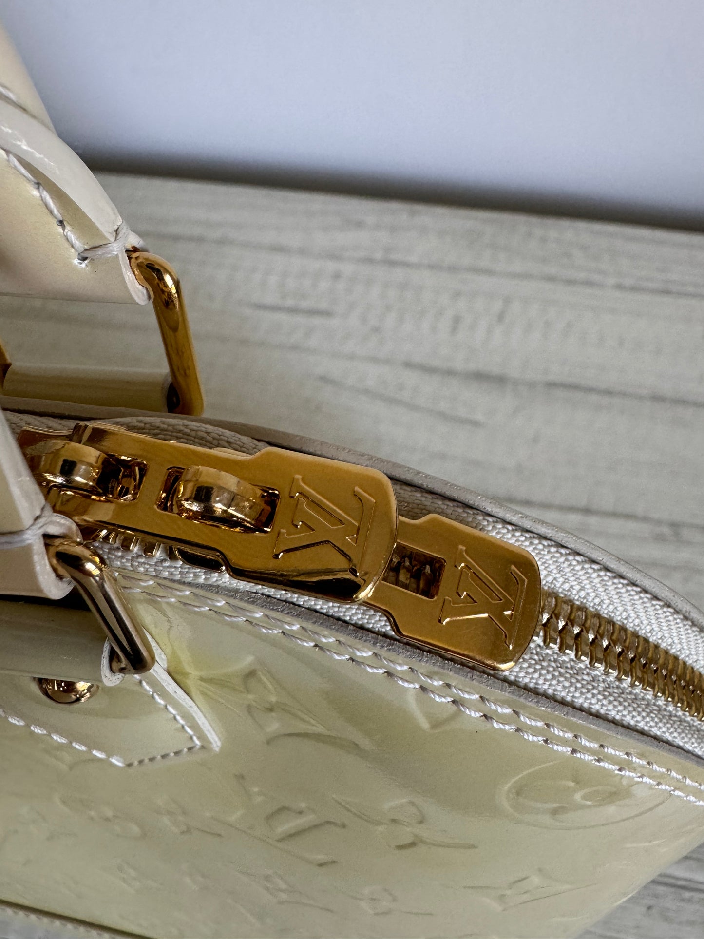 Louis Vuitton Alma Tote PM Cream Vernis Leather Monogram