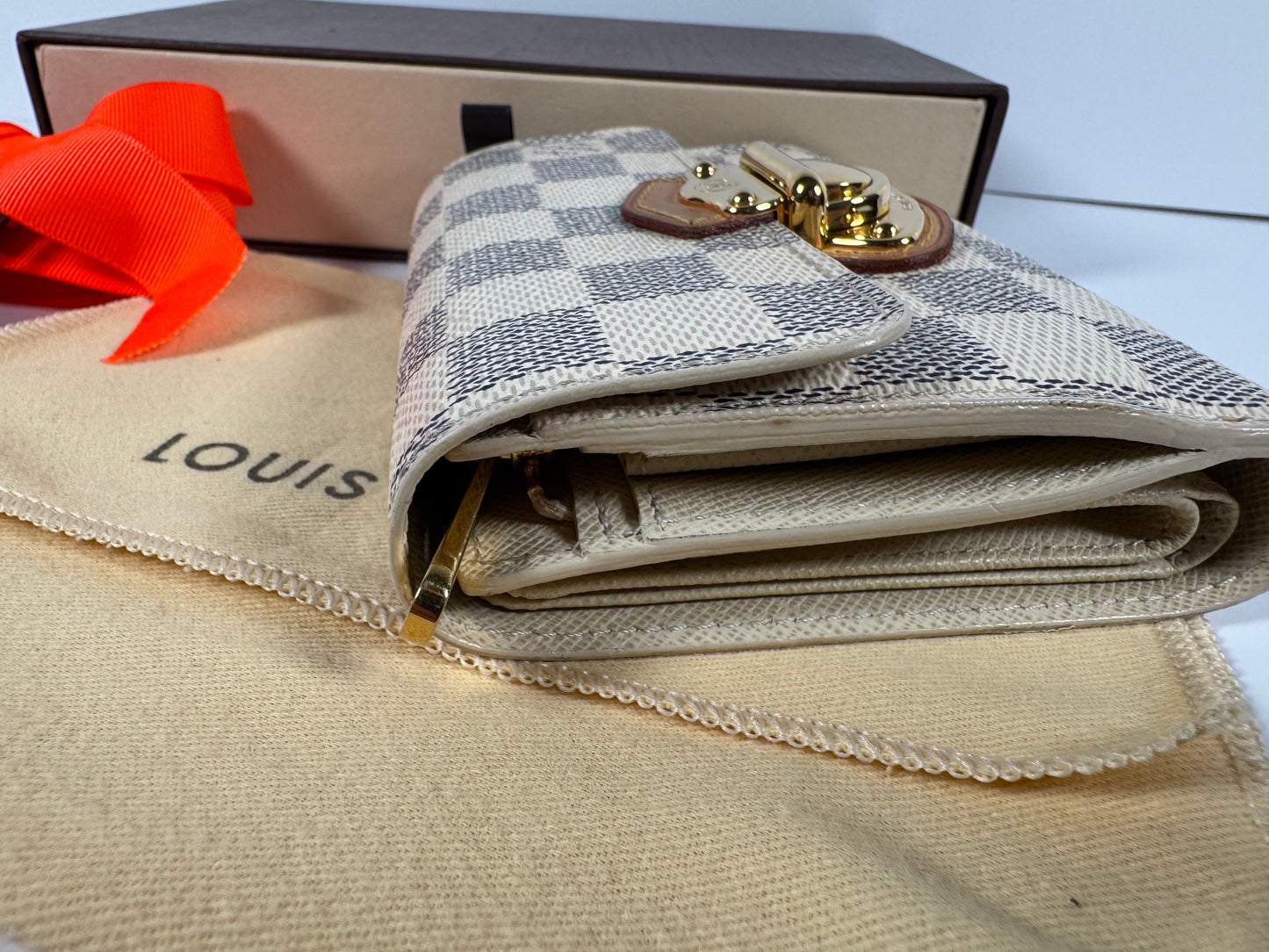 Louis Vuitton Damier Azur Portefeuille Joy Trifold Wallet