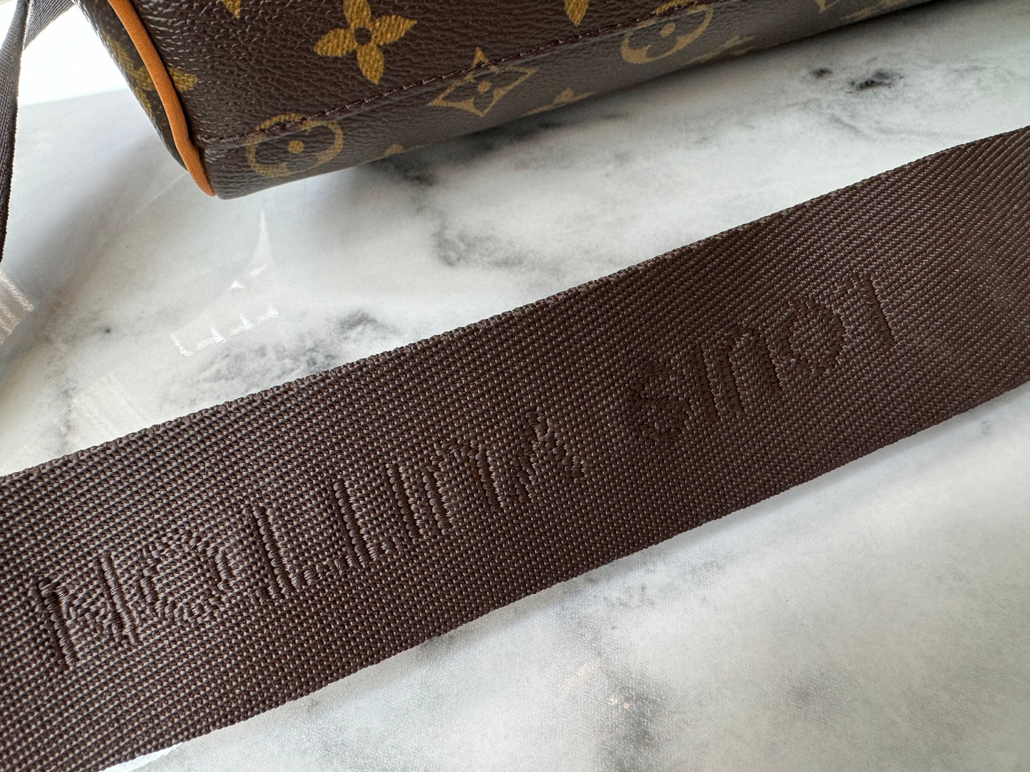Louis Vuitton Abbesses Brown Monogram Canvas Messenger Bag