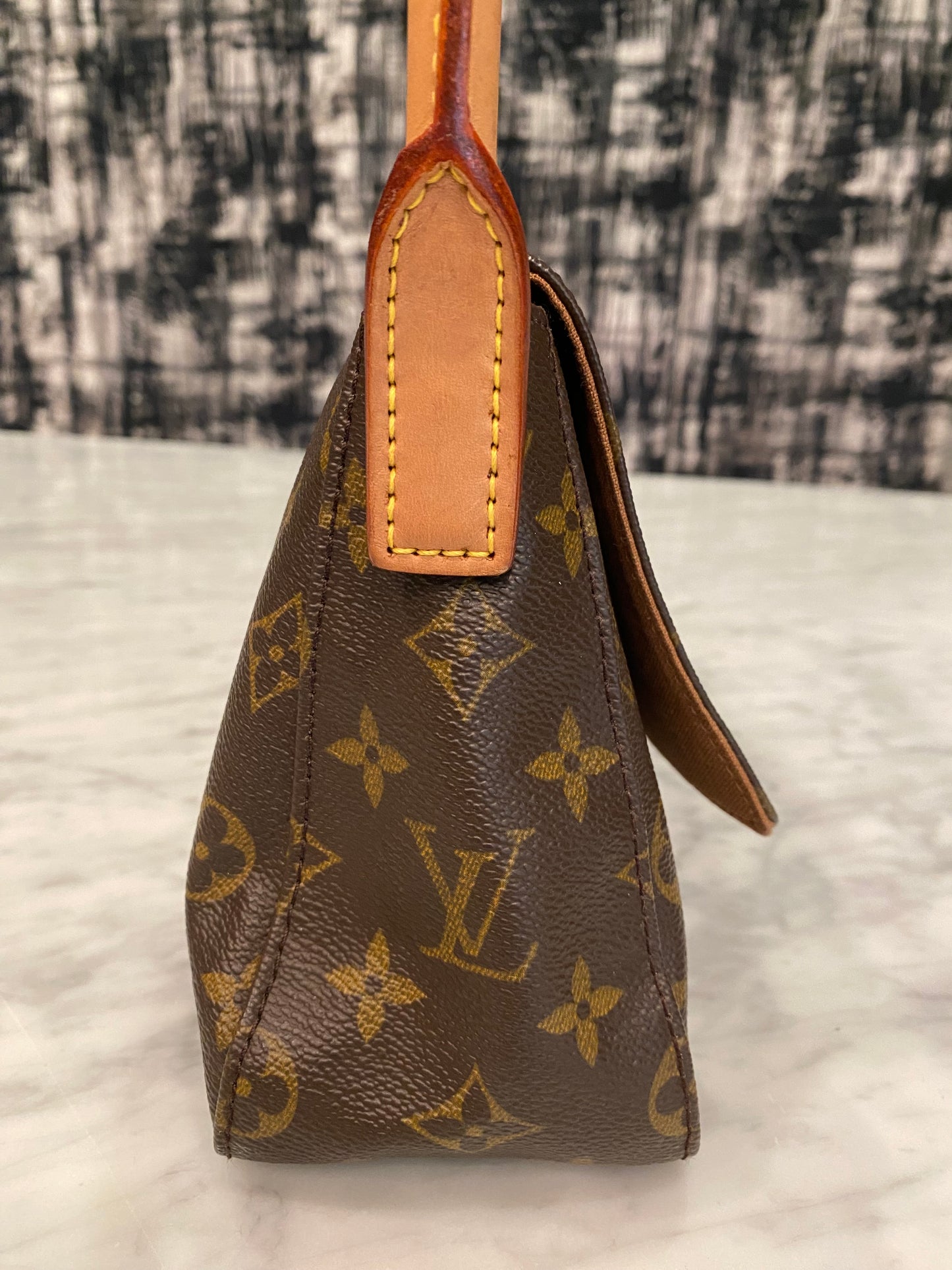Louis Vuitton LV Shoulder Bag Mini Looping Brown Monogram