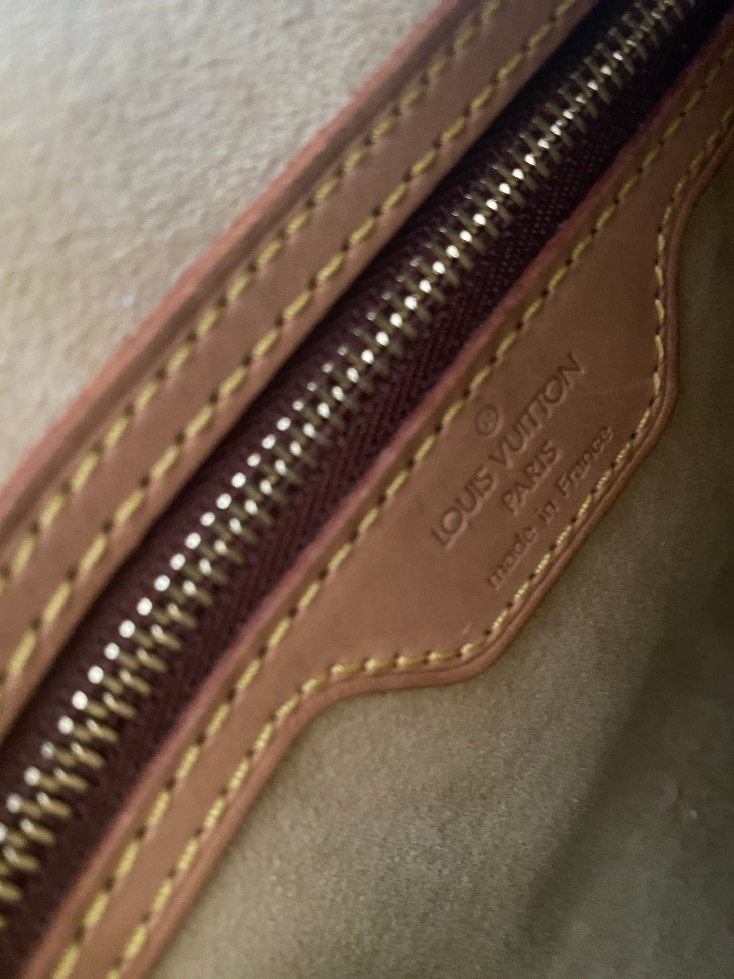 Louis Vuitton Looping Shoulder Bag GM Brown Leather