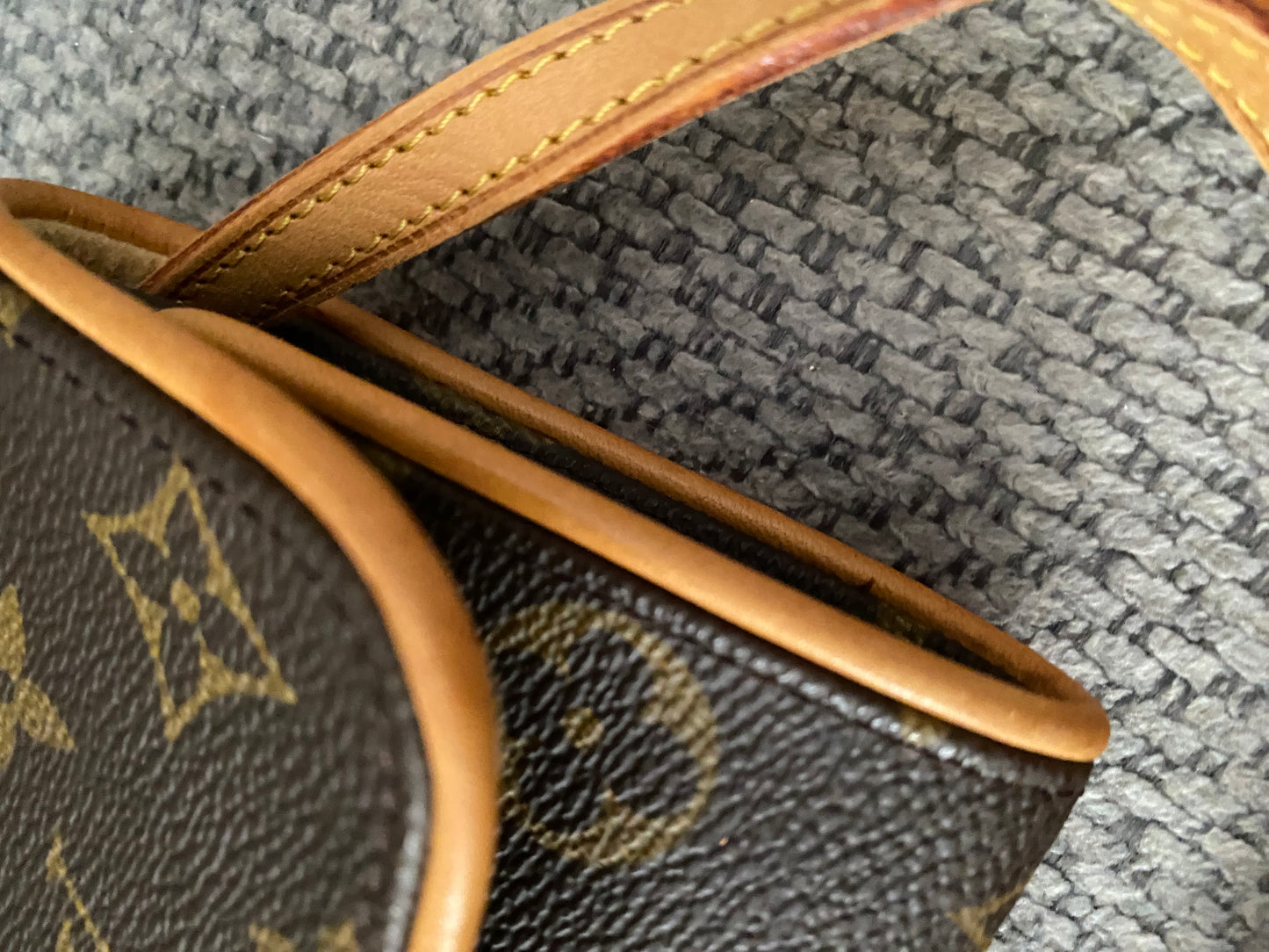 LOUIS VUITTON Pochette Twin PM Monogram Crossbody Shoulder Bag