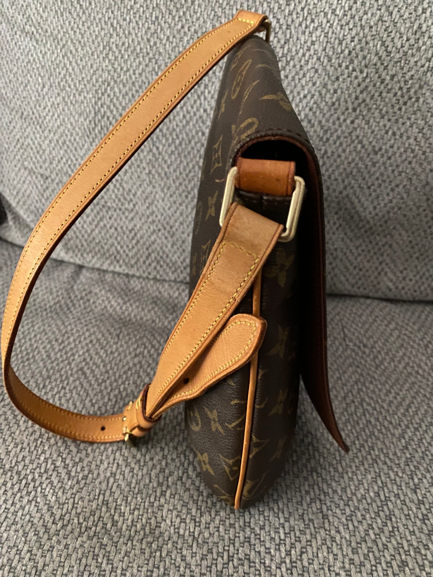 Louis Vuitton LV Shoulder Bag Musette Salsa short shoulder Monogram
