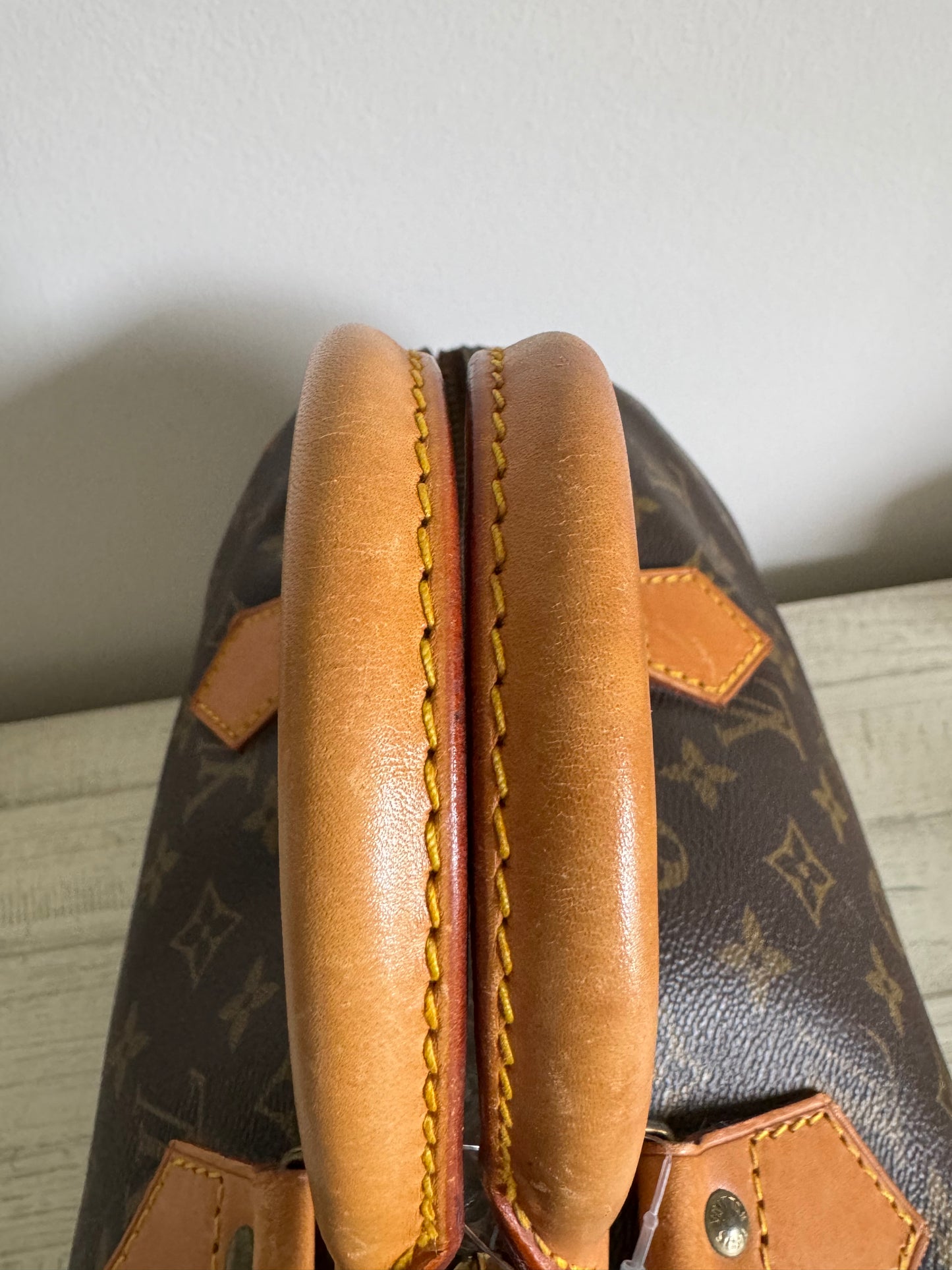 Louis Vuitton Vintage Speedy 30