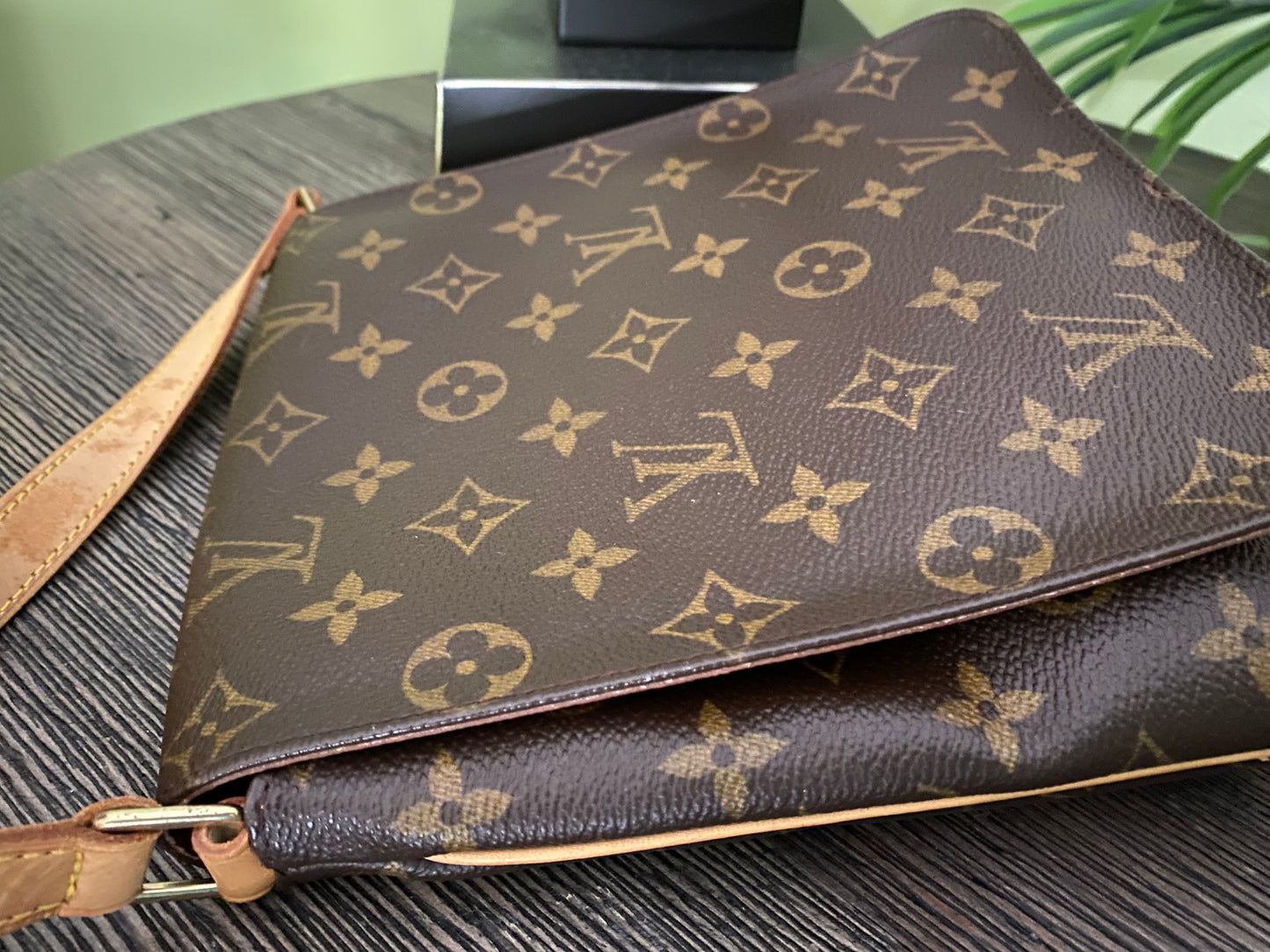 Louis Vuitton LV Shoulder Bag Musette Salsa short shoulder Monogram