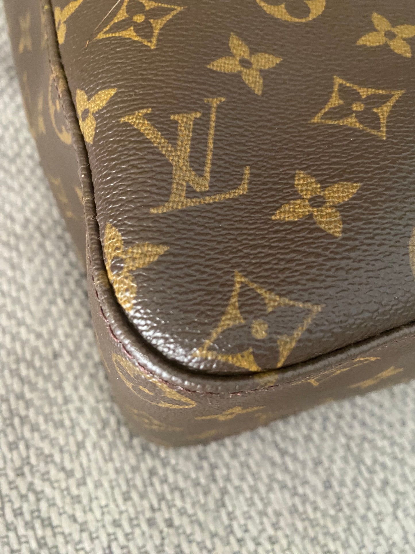 Louis Vuitton Looping Shoulder Bag GM Brown Leather