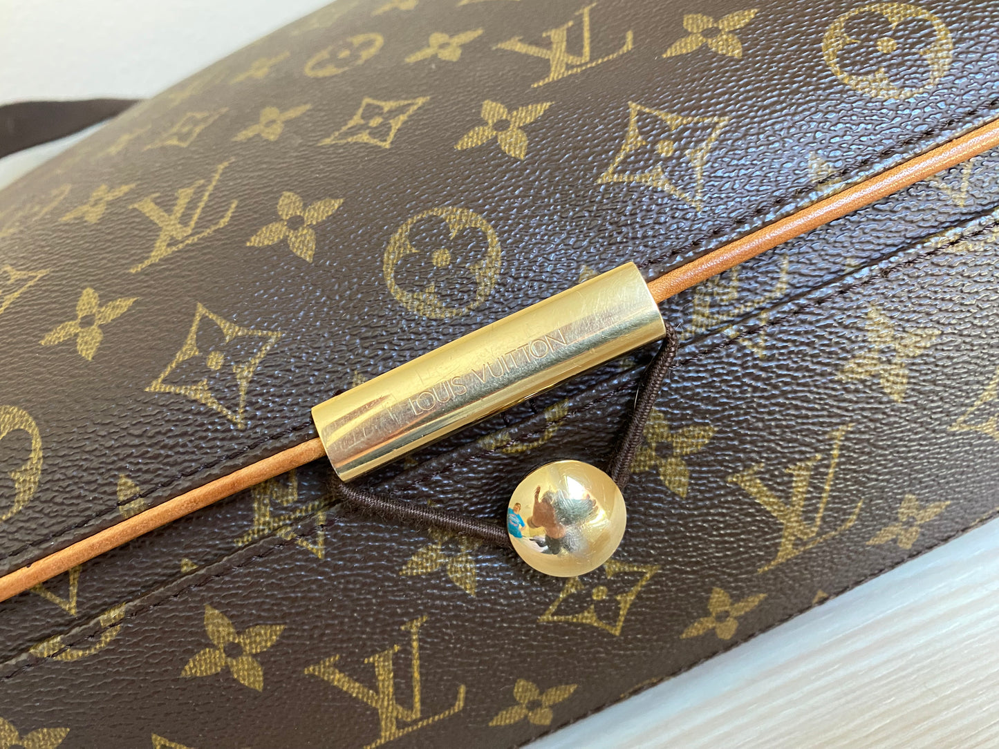 Louis Vuitton Abbesses Messenger Laptop Bag Brown Monogram Canvas