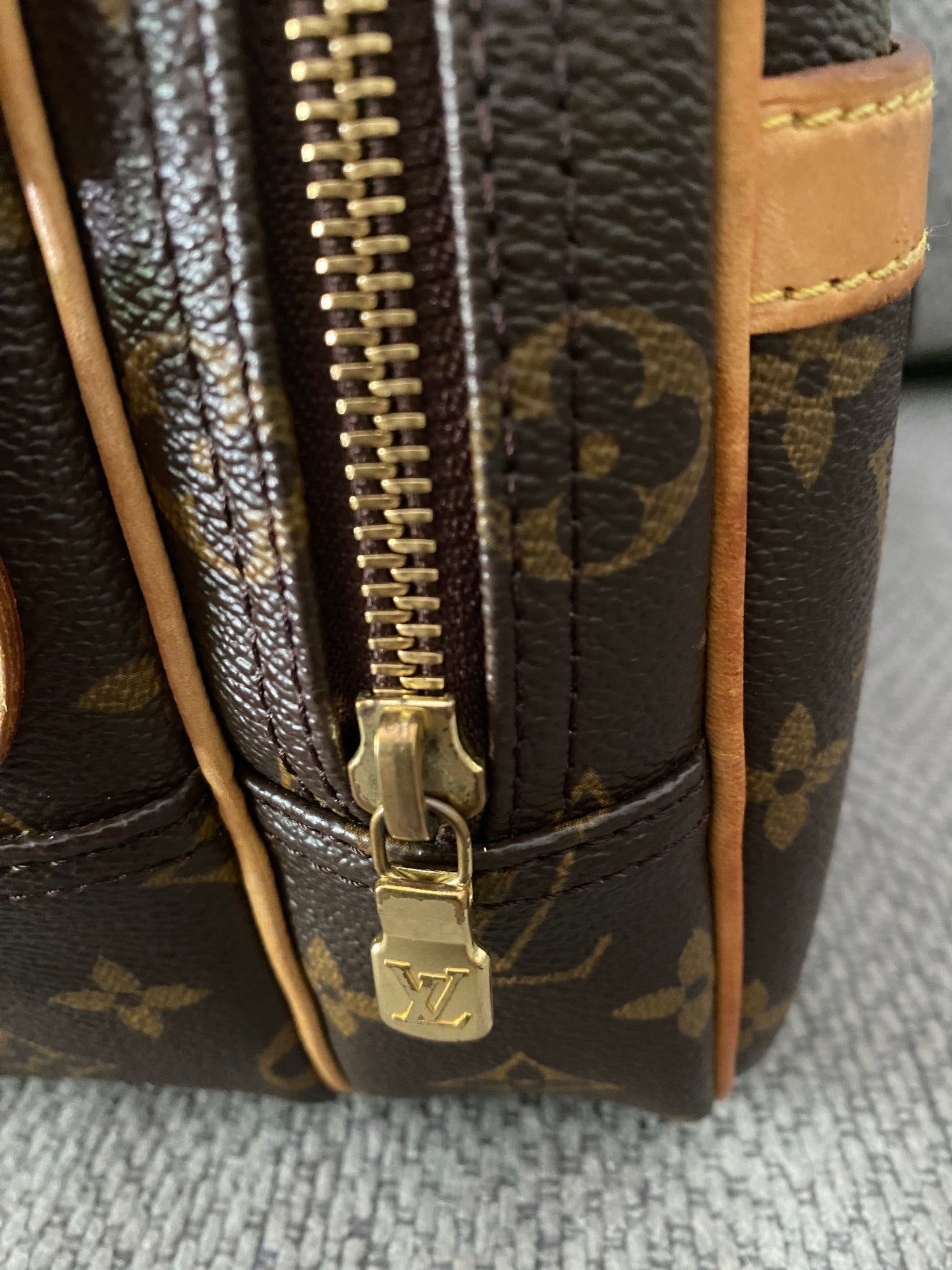 Louis Vuitton LV Crossbody bag Reporter PM Brown Monogram