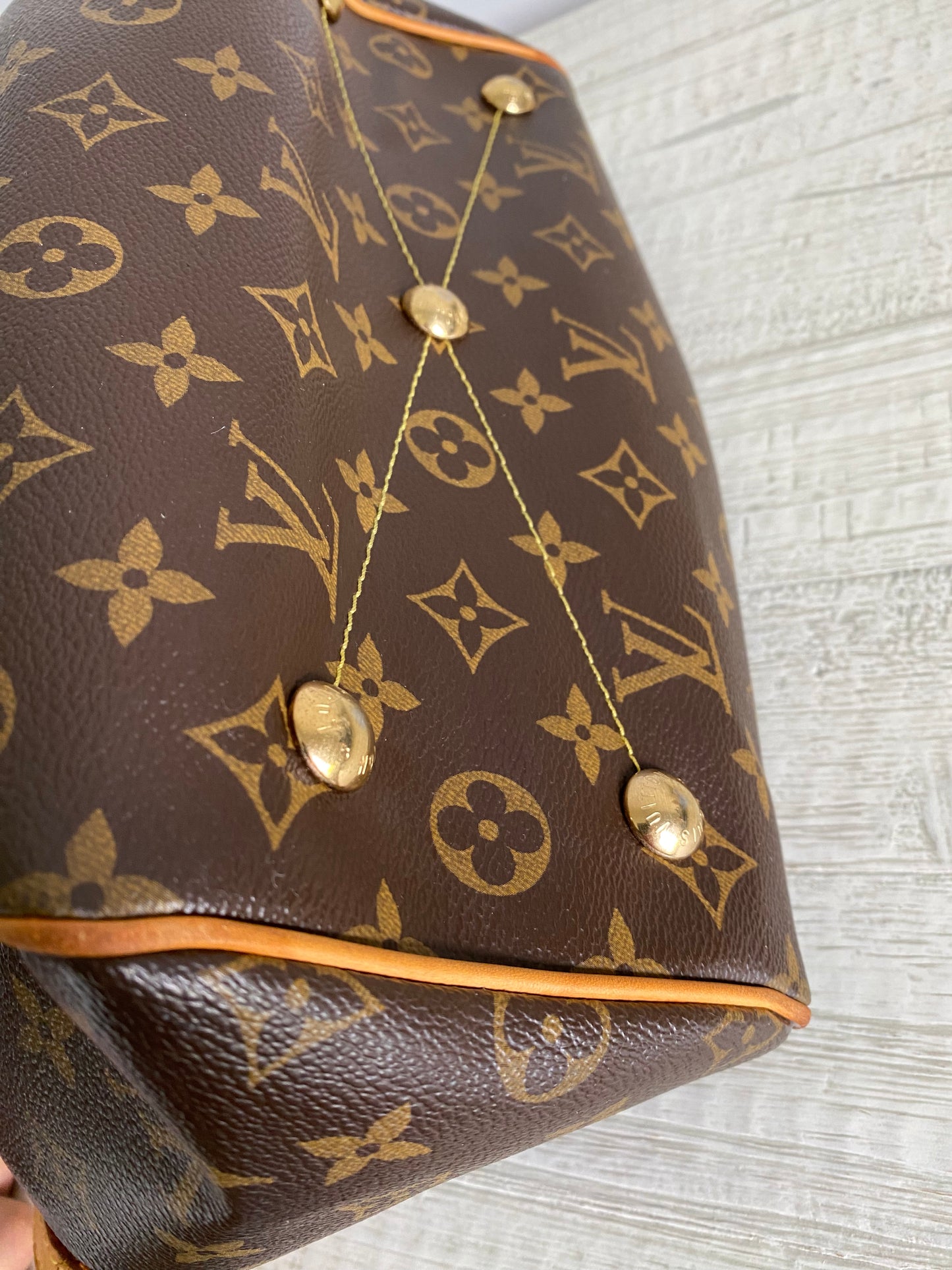 Louis Vuitton Tivoli PM handbag
