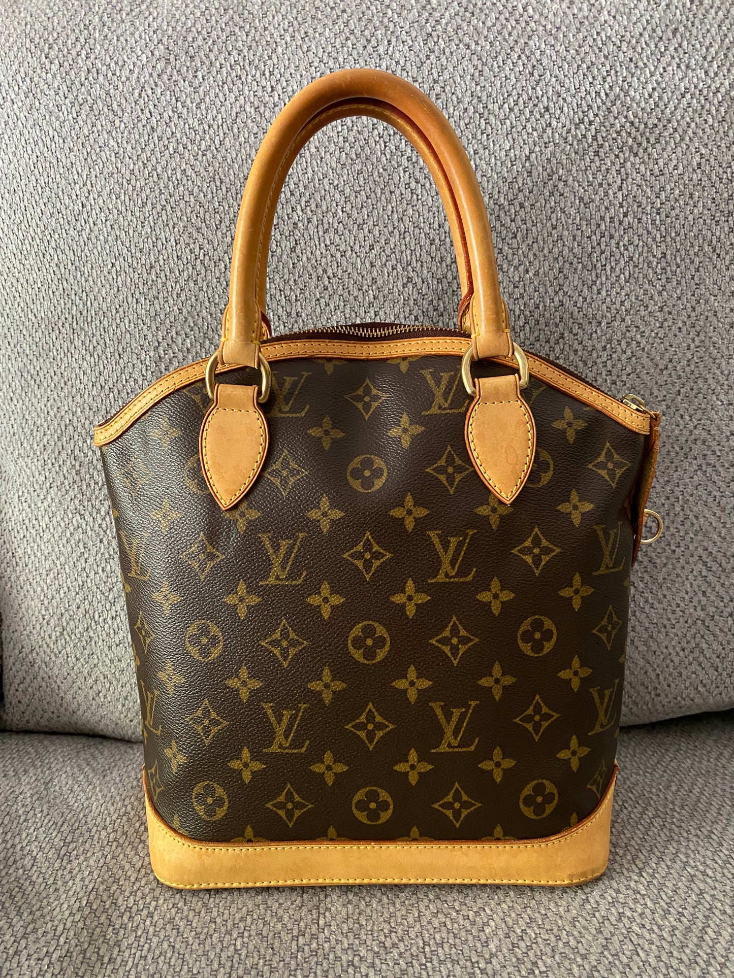 LOUIS VUITTON LOCKIT TOTE HANDBAG MONOGRAM M40102