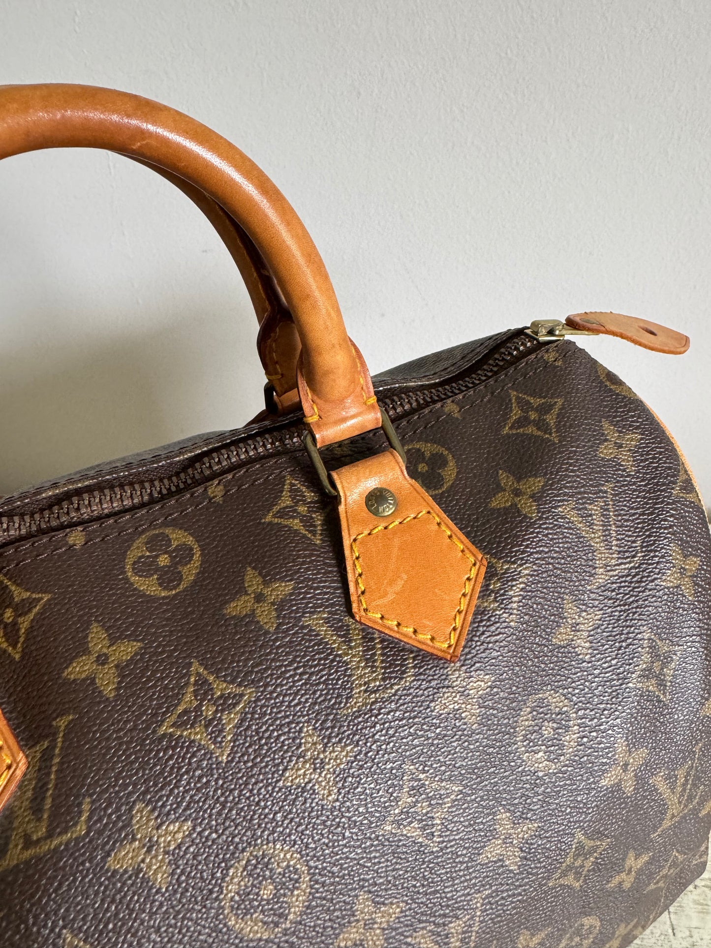Louis Vuitton Vintage Speedy 30