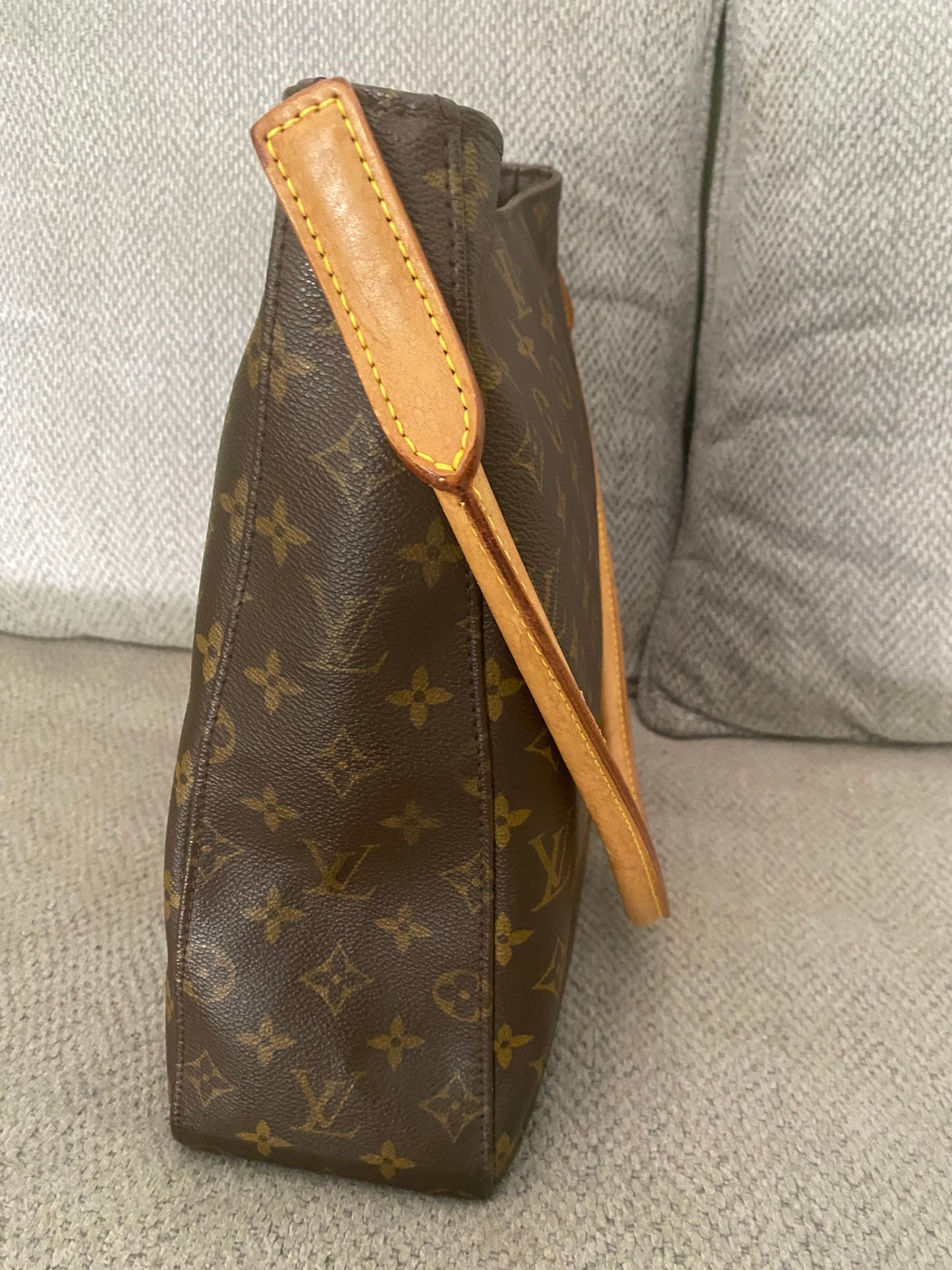 Louis Vuitton Looping Shoulder Bag GM Brown Leather