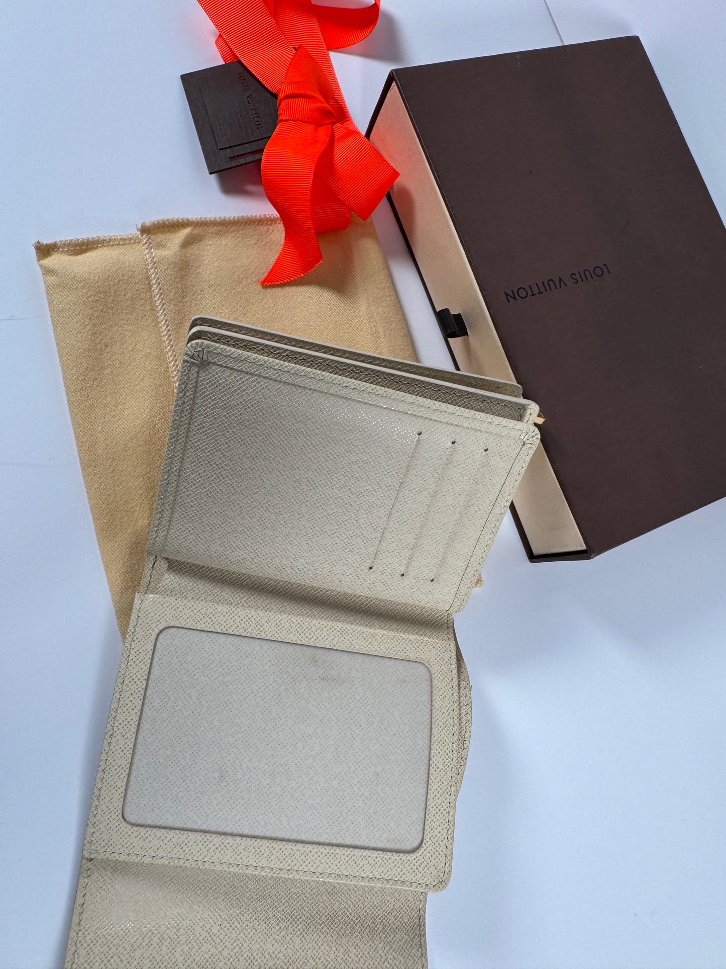 Louis Vuitton Damier Azur Portefeuille Joy Trifold Wallet